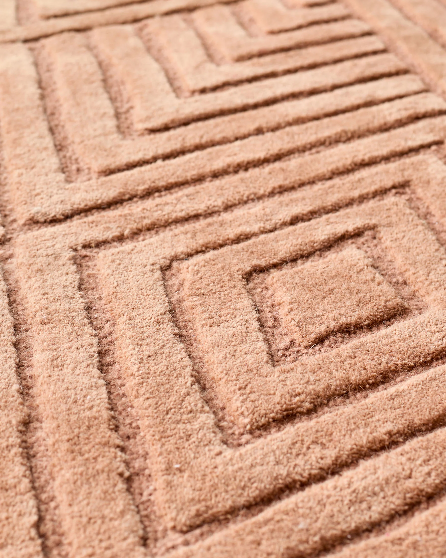 Abstract Point terracotta textured medium rug - Image 6