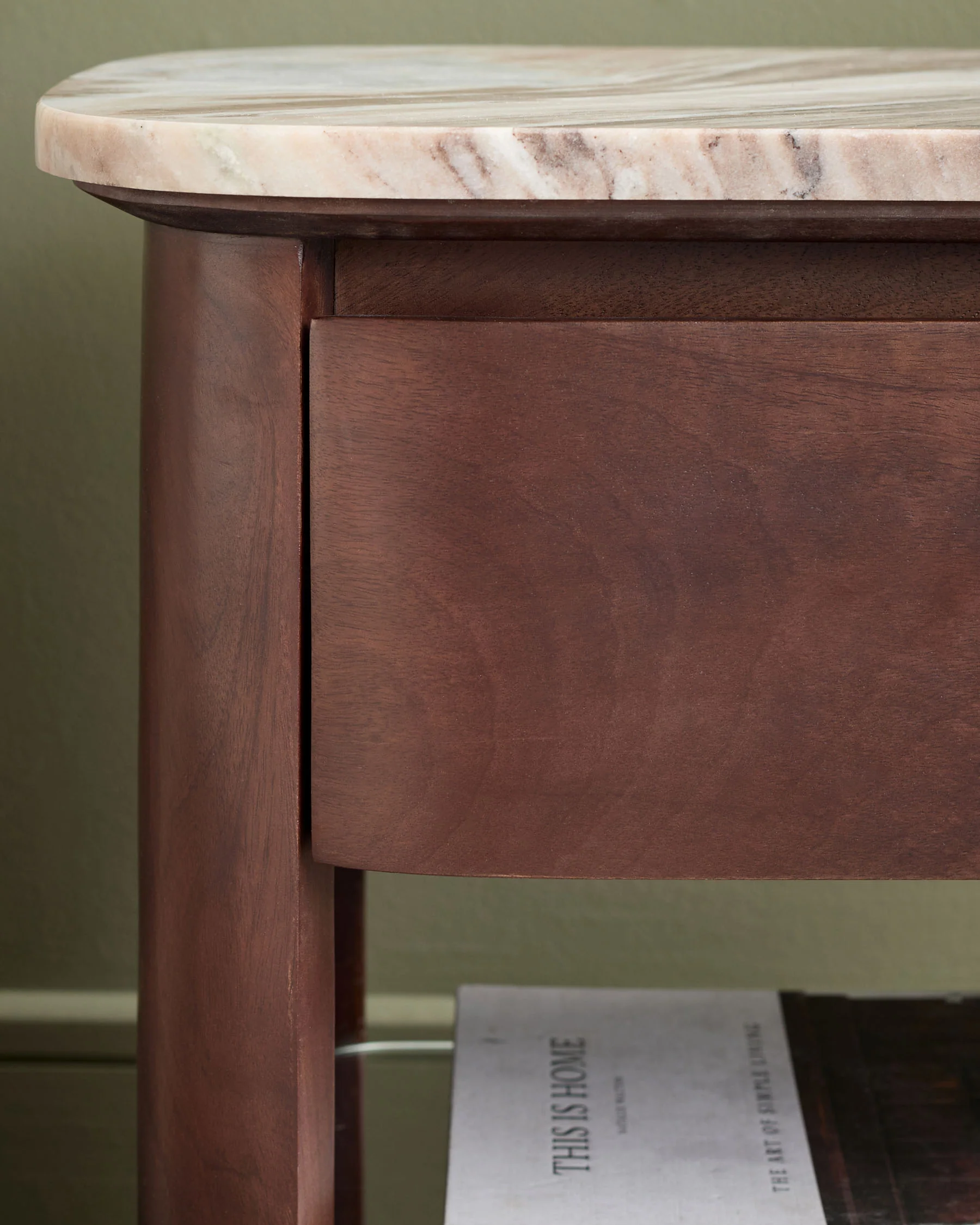 Adalynn toronto marble bedside table - Image 3