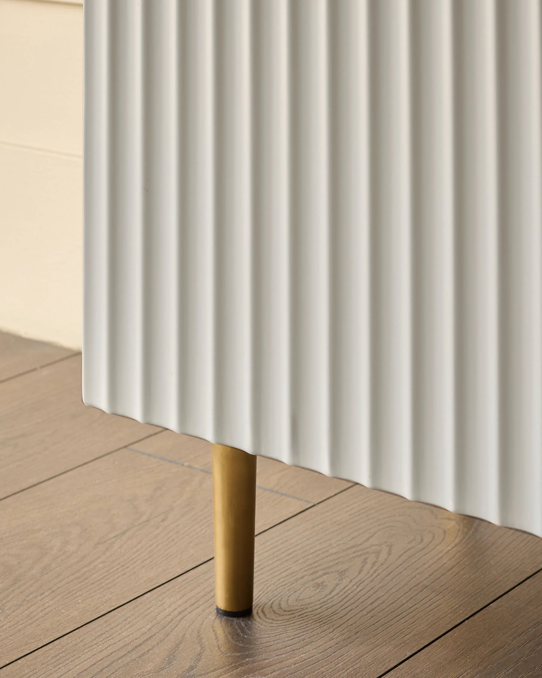 Albury light grey sideboard - Image 10