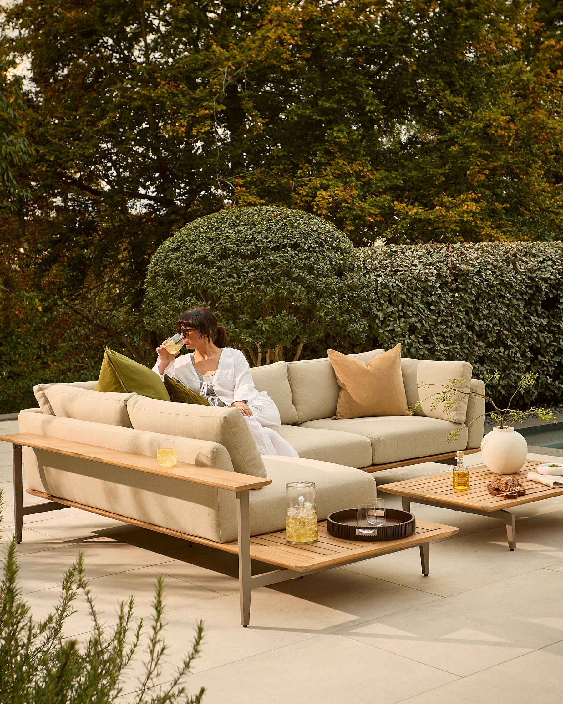 Alvaro natural garden left hand corner bench with coffee table set - Image 7