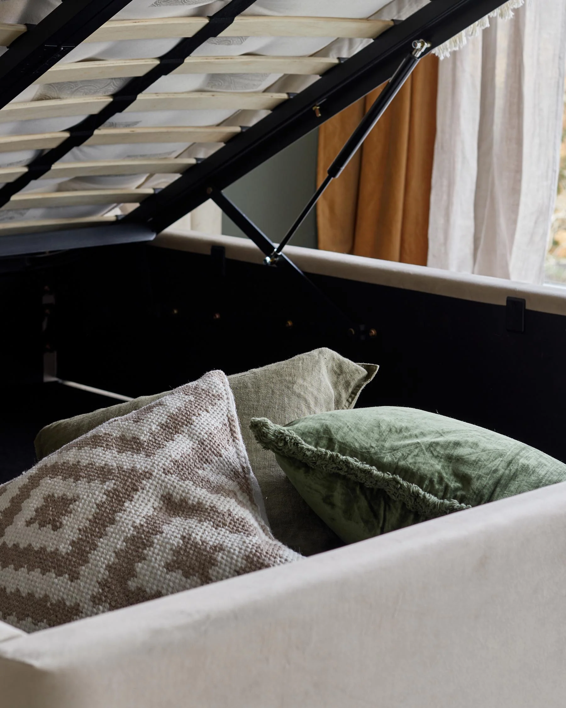 Amalfi Luxe Champagne Velvet Super King Size Ottoman Storage Bed - Image 8