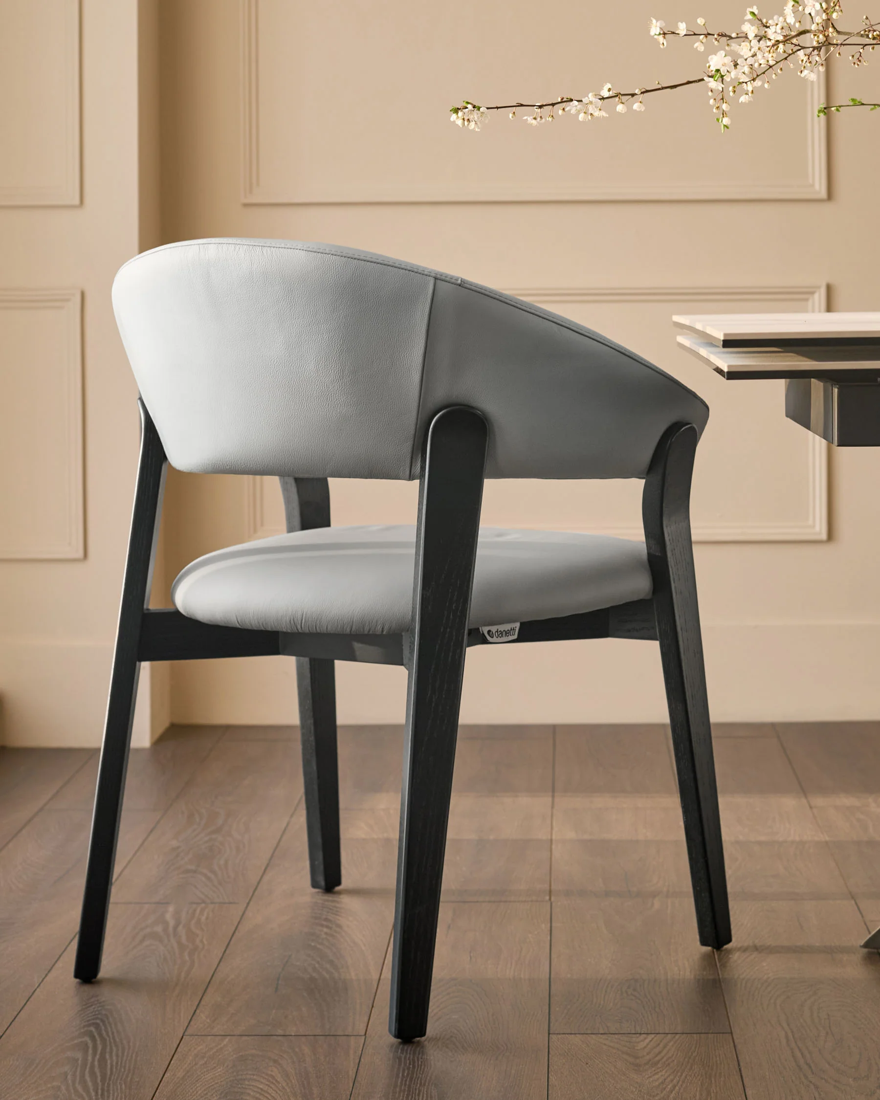 Amelia light grey leather dining chair - Image 3