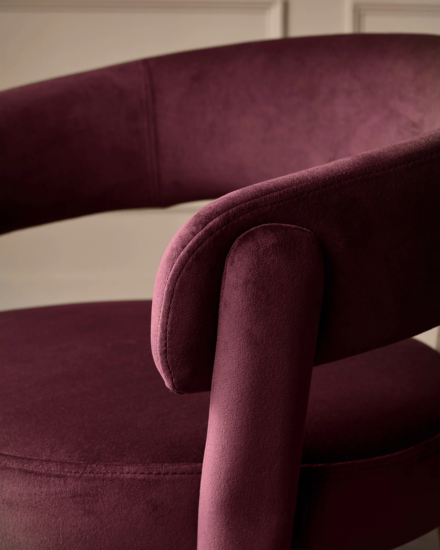 Anya plum velvet dining chair - Image 7