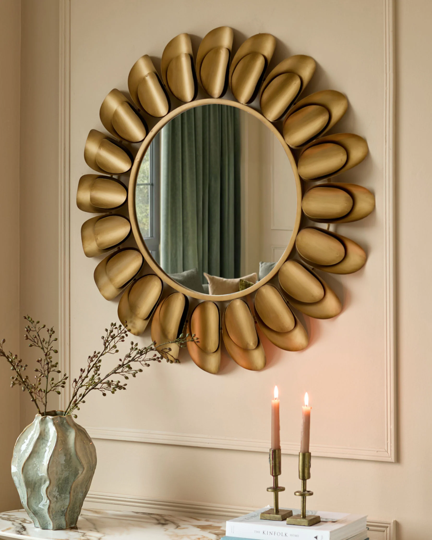 Arani gold round wall mirror