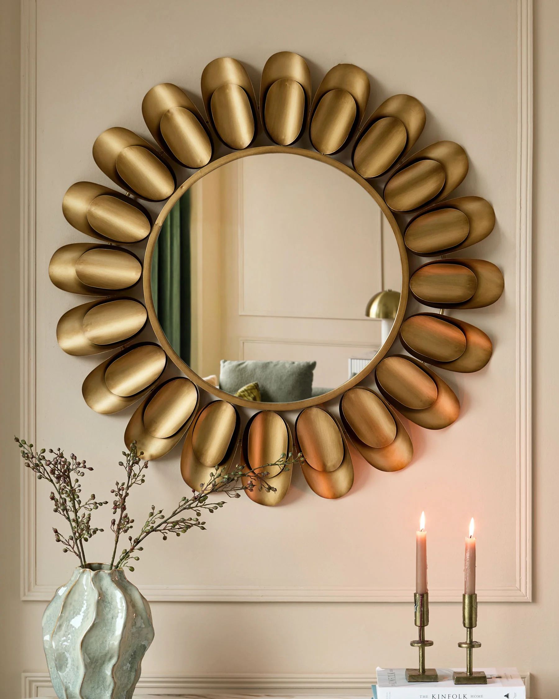 Arani gold round wall mirror - Image 2