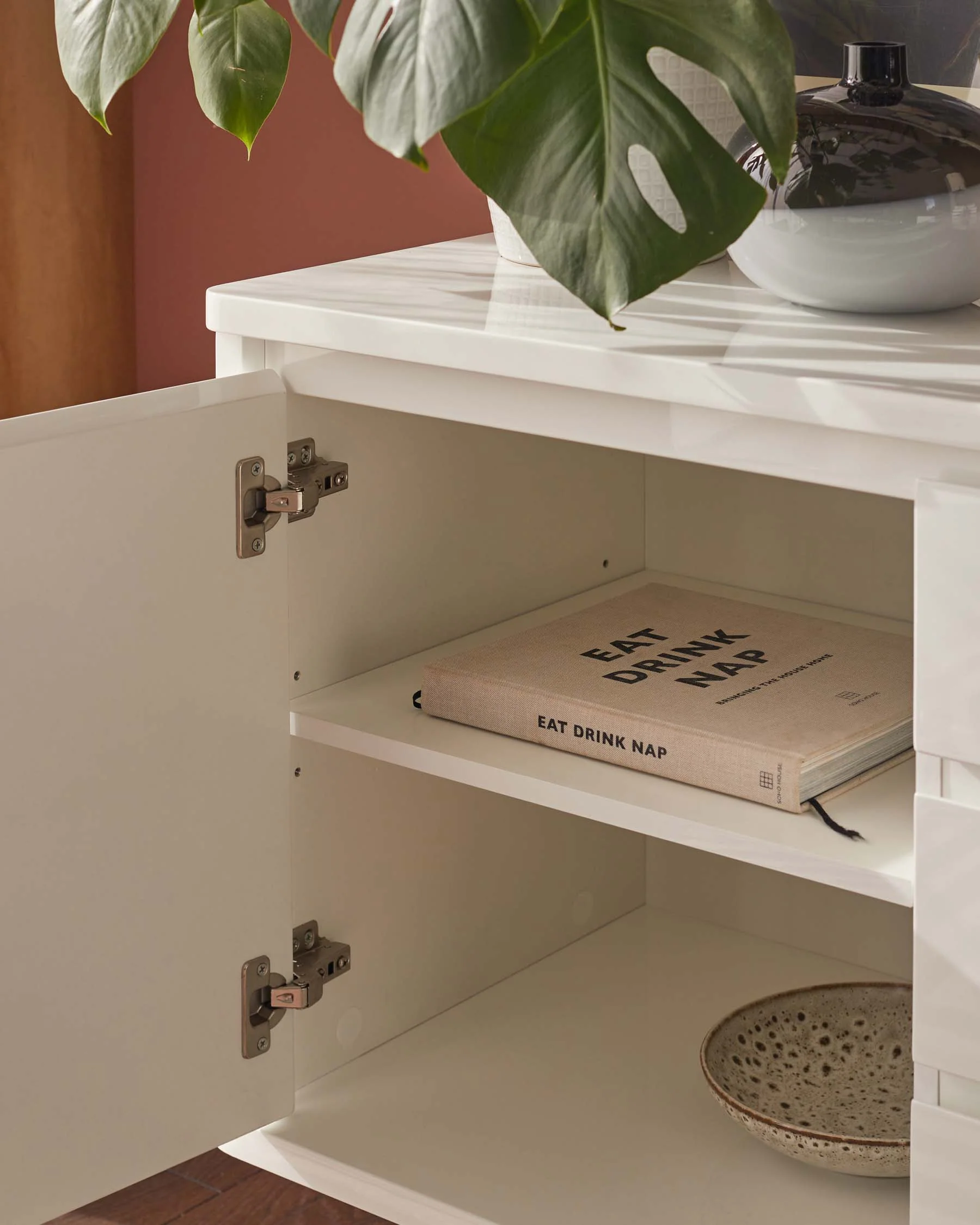 Assi White Gloss Sideboard - Image 6