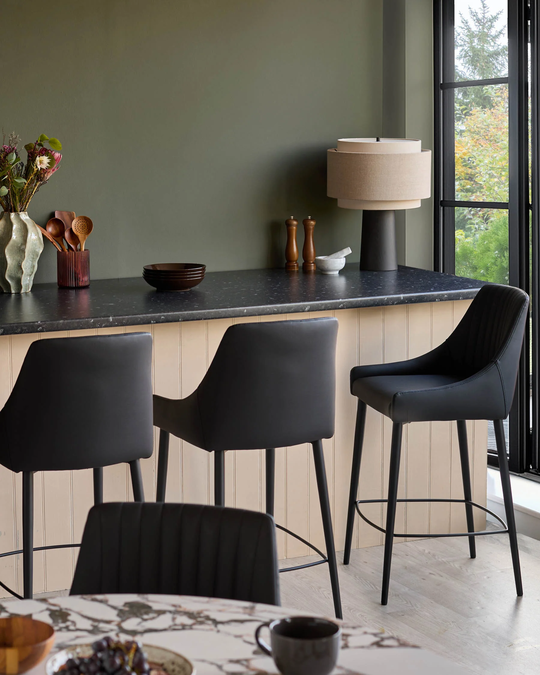Blakely black faux leather bar stool - Image 3