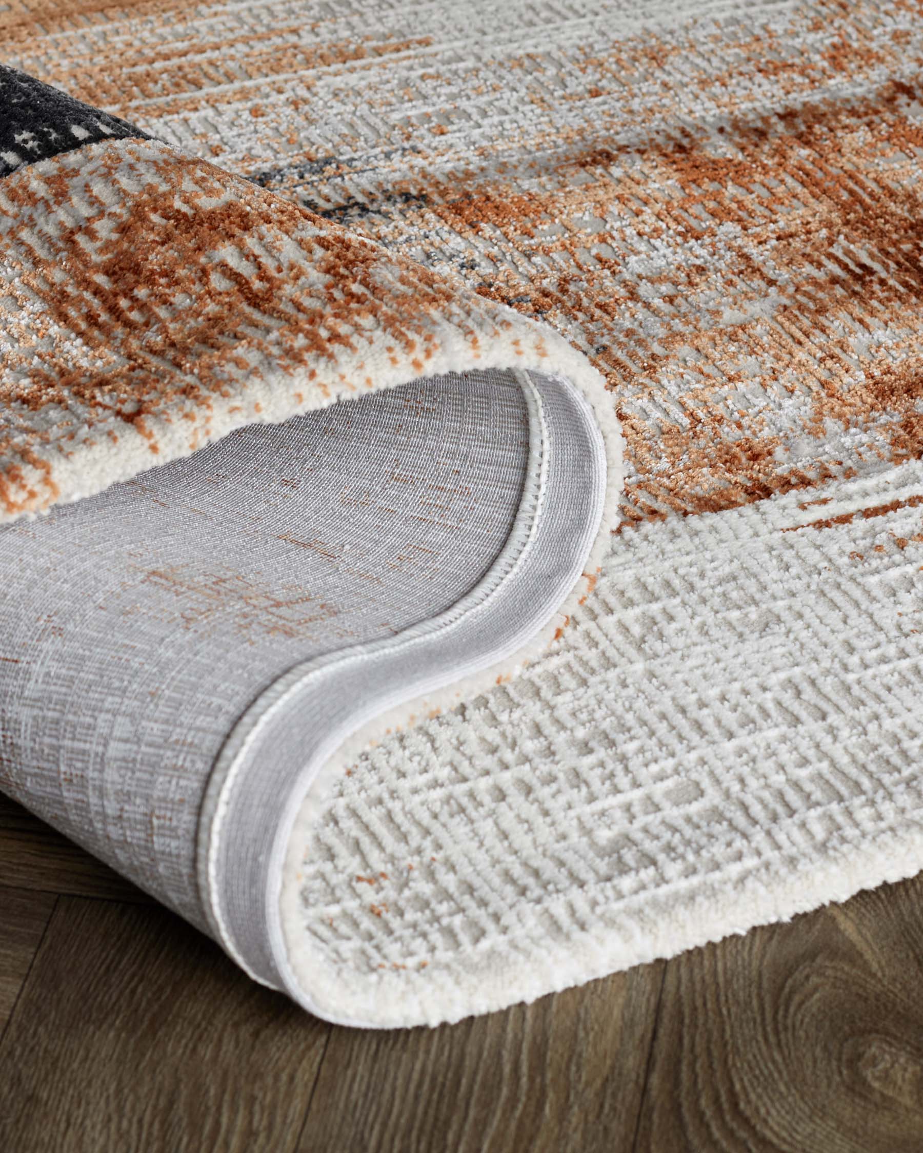 Blurred terracotta textured large rug - Image 4