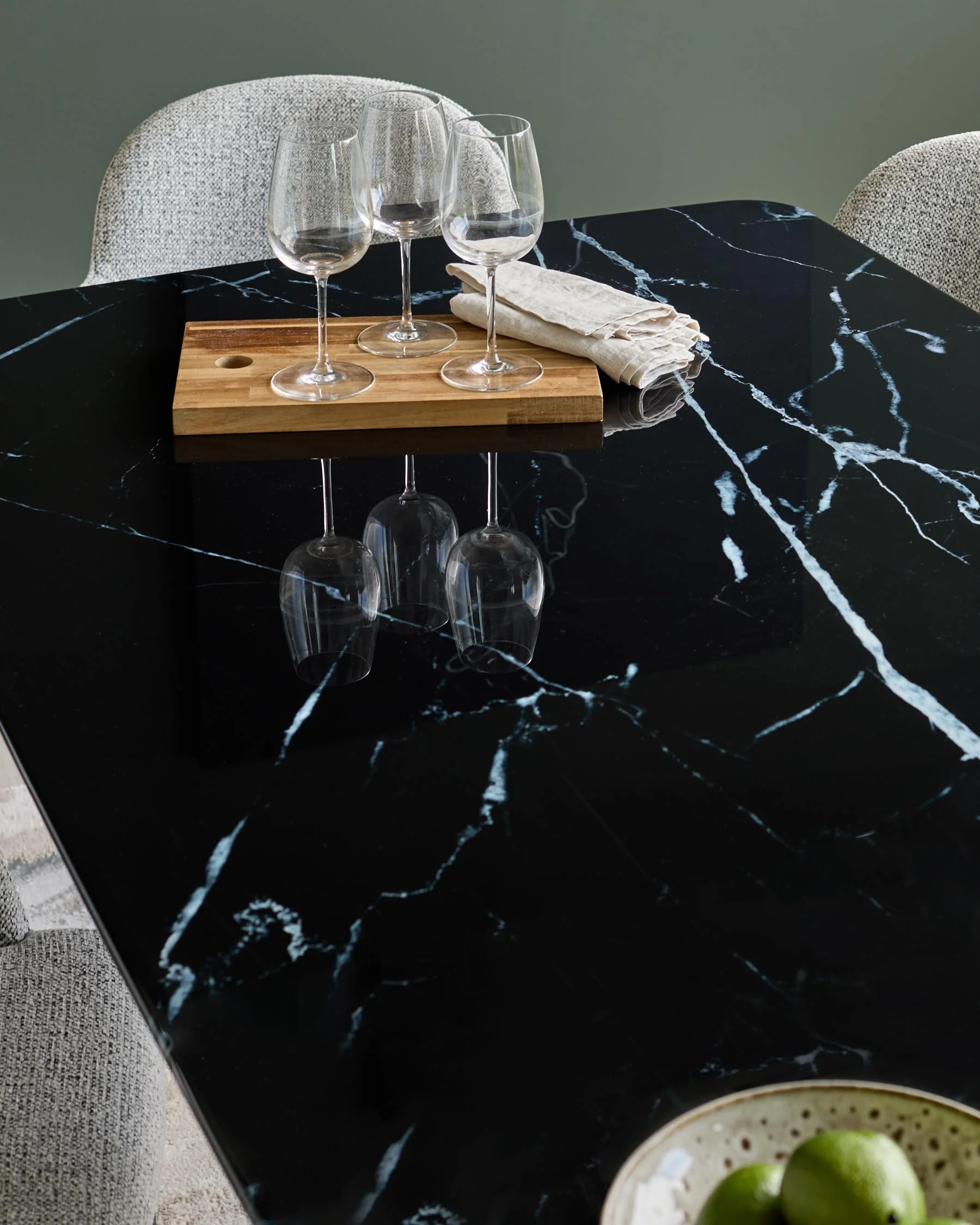 Brixton black ceramic 6 seater dining table - Image 4