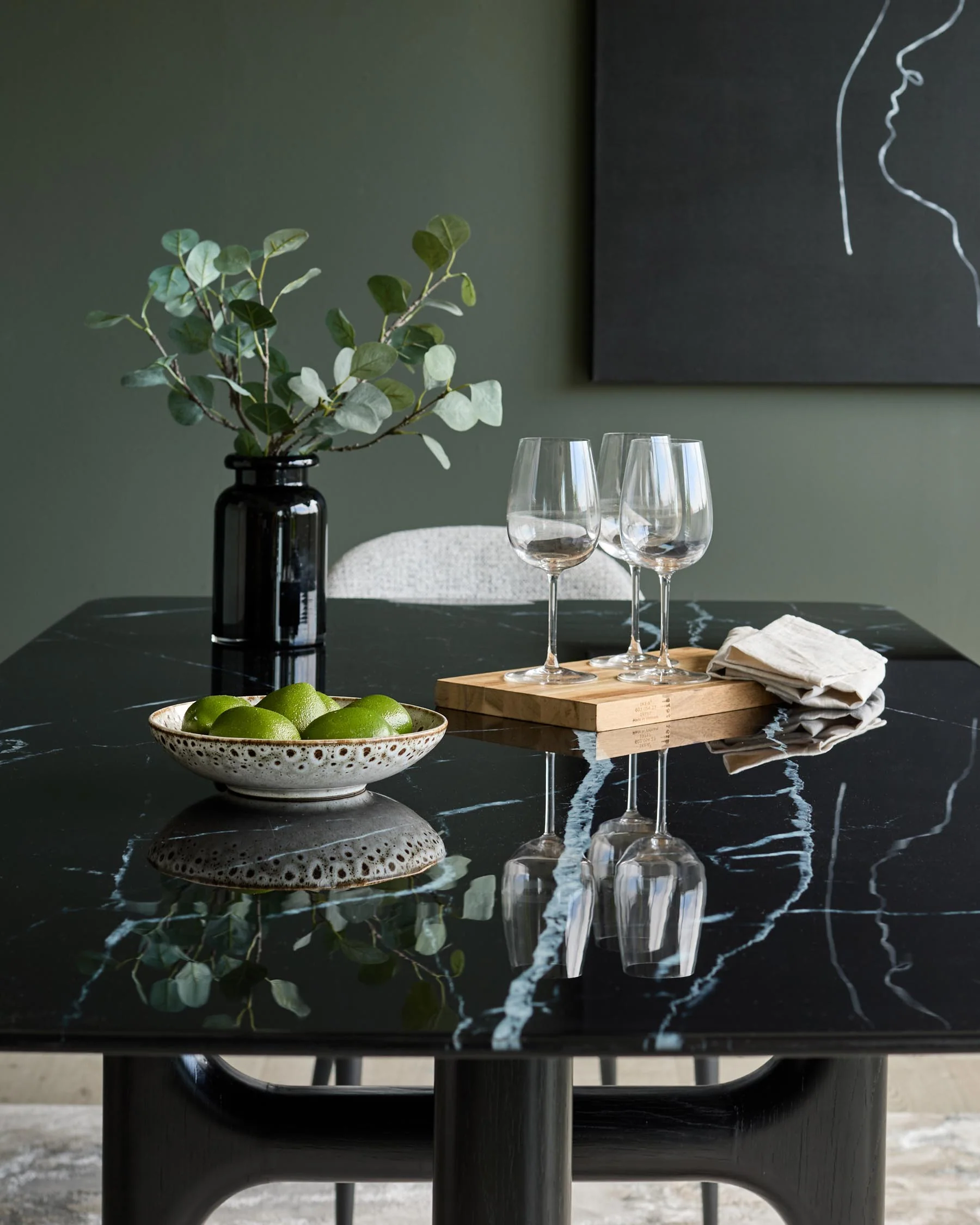 Brixton black ceramic 6 seater dining table - Image 6
