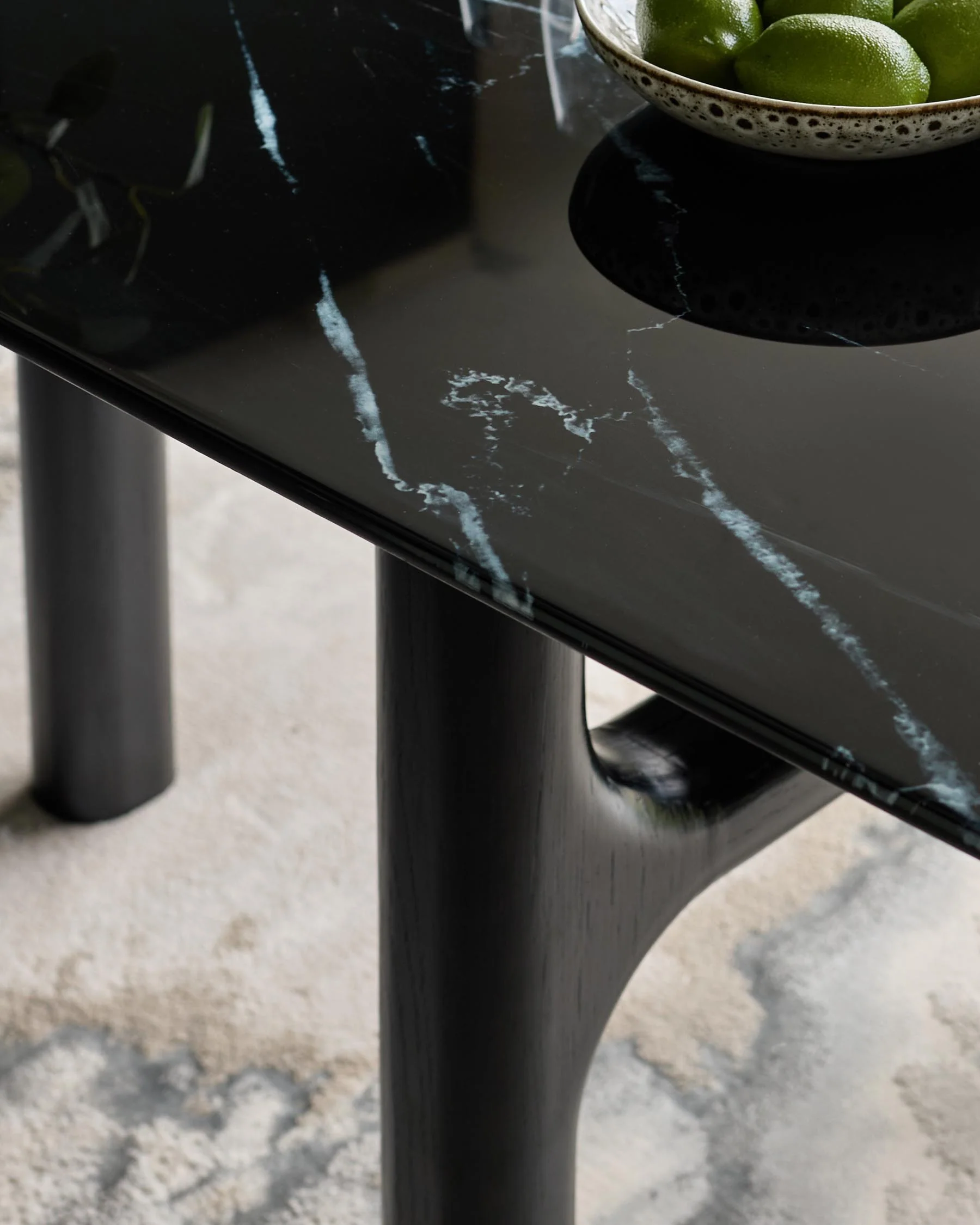 Brixton black ceramic 6 seater dining table - Image 9
