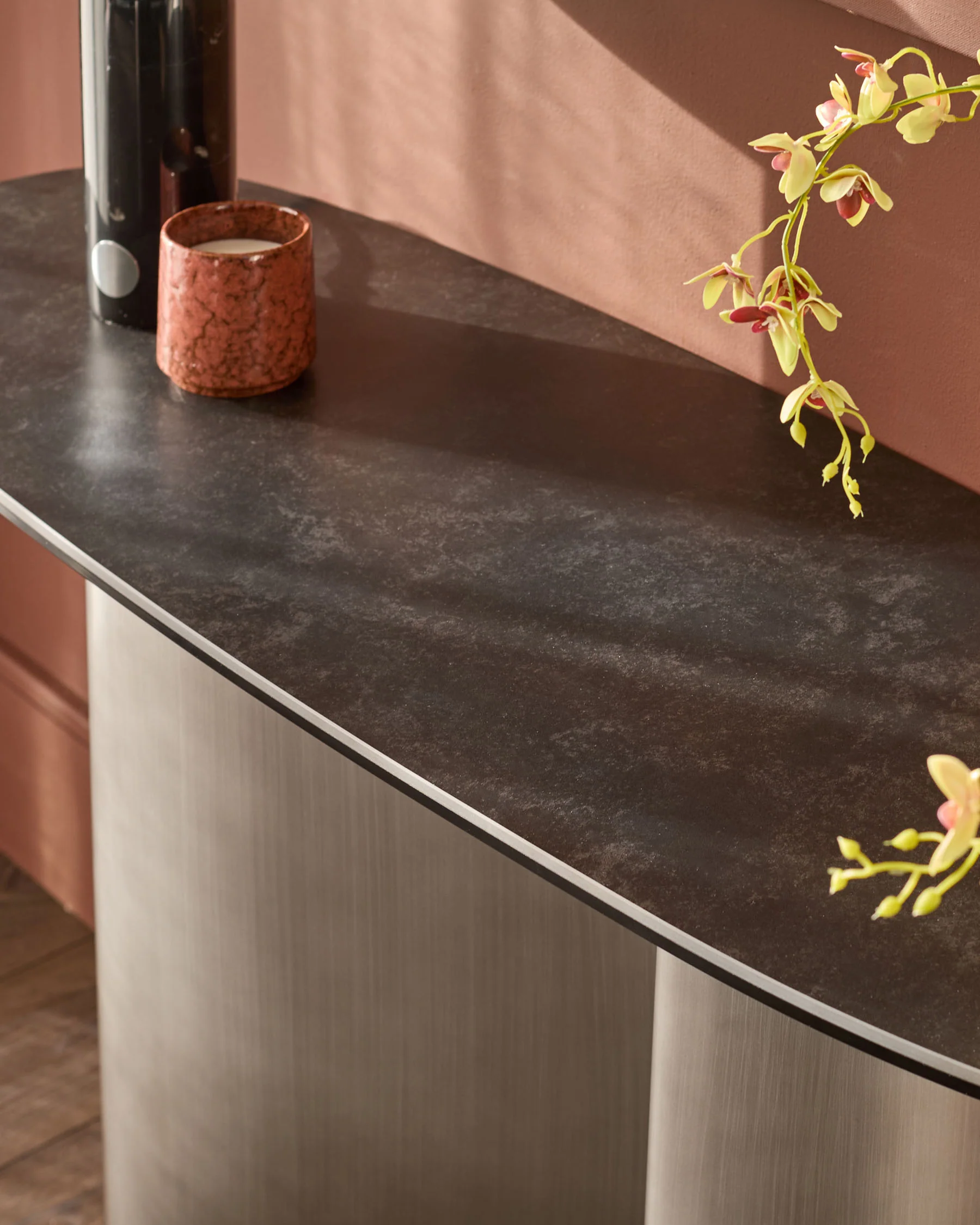Carlo dark grey ceramic with ombre metal console table - Image 6