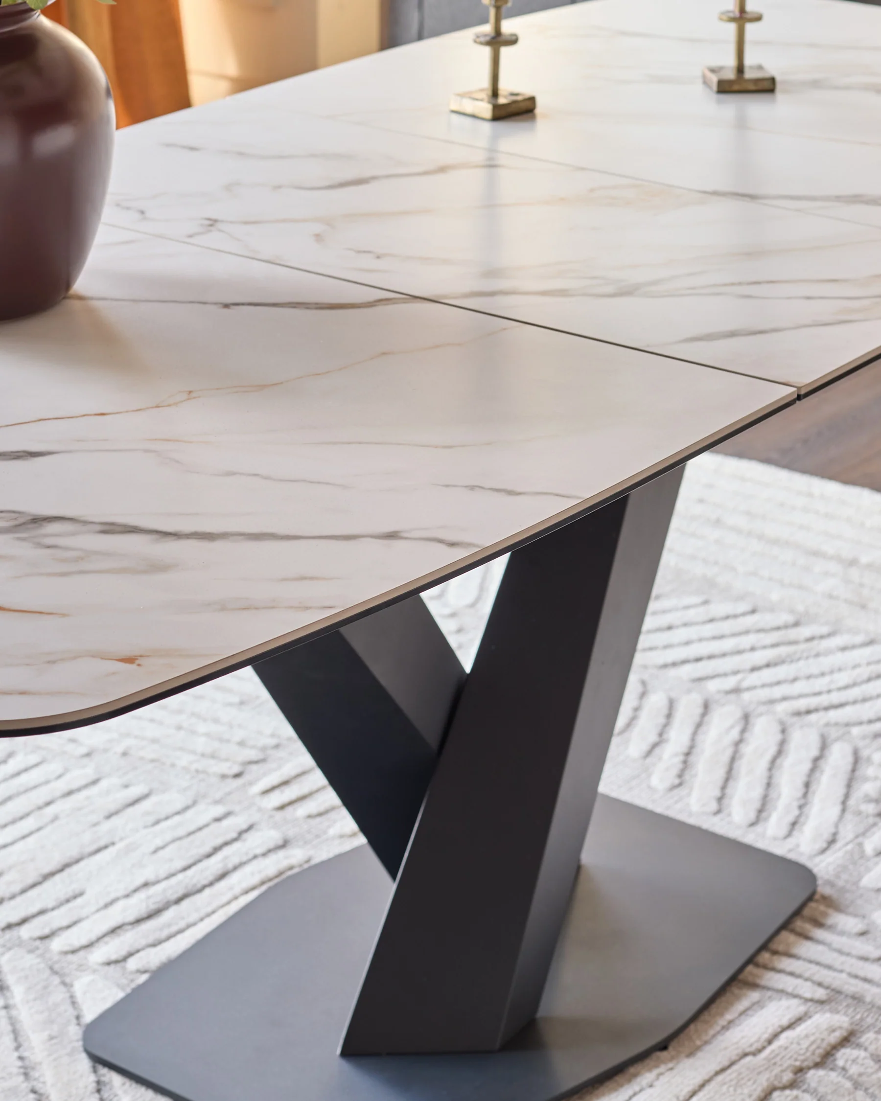 Carter natural ceramic 6-8 seater extending dining table - Image 7