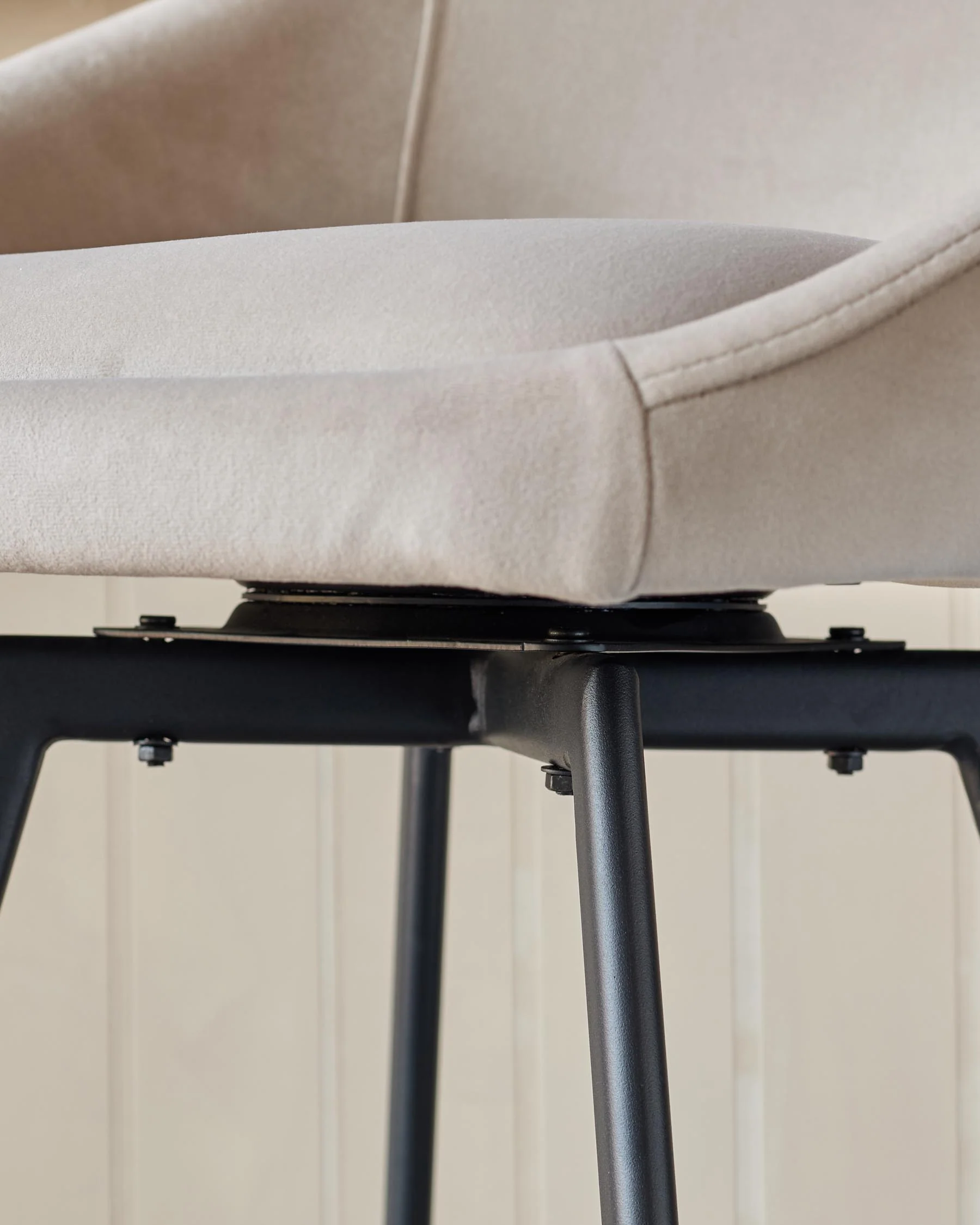 Cleo champagne velvet swivel bar stool - Image 3