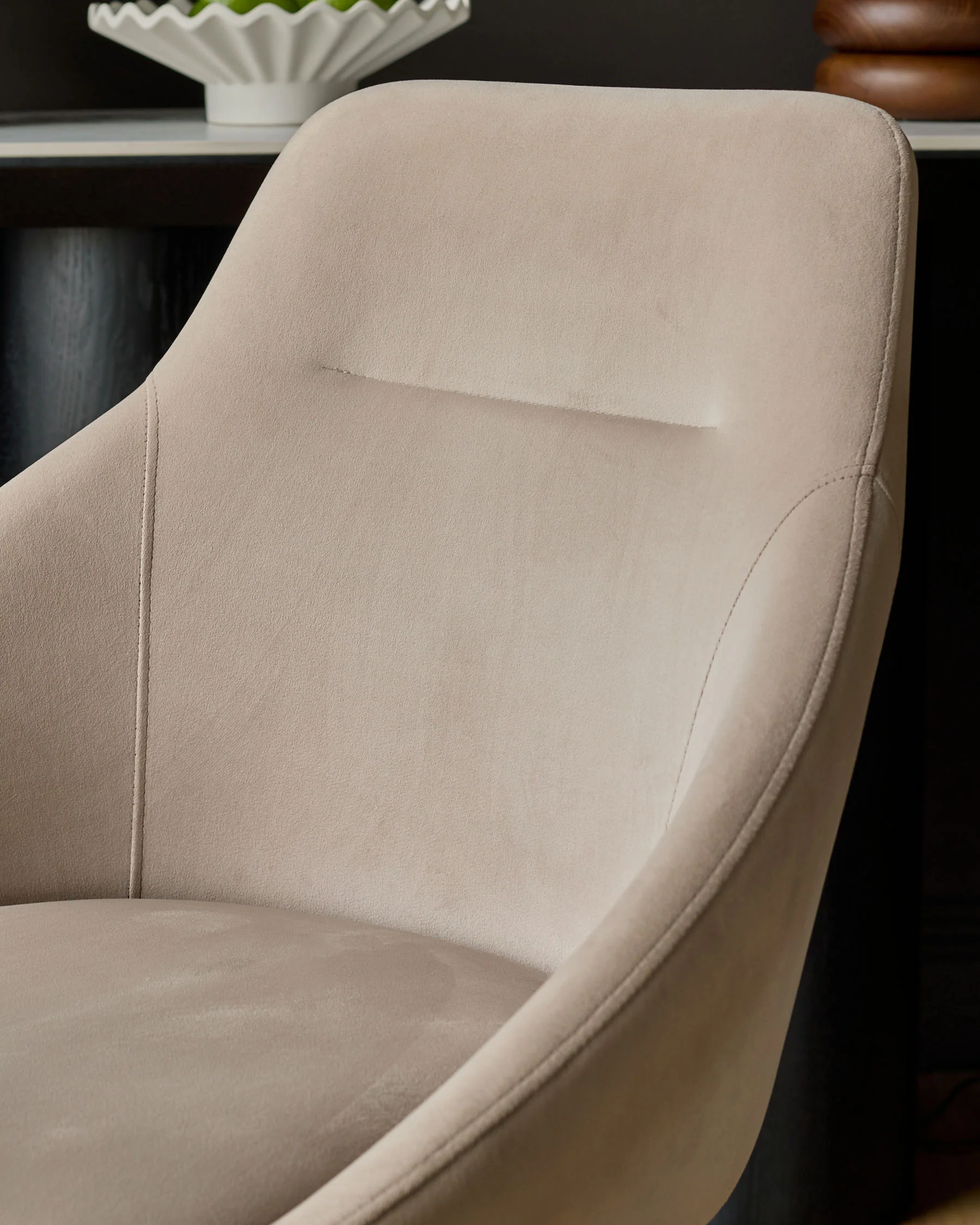 Cleo Champagne Velvet Swivel Chair - Image 5