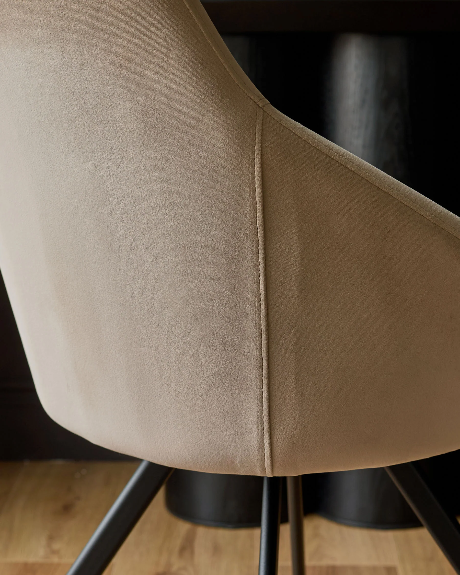 Cleo Champagne Velvet Swivel Chair - Image 9