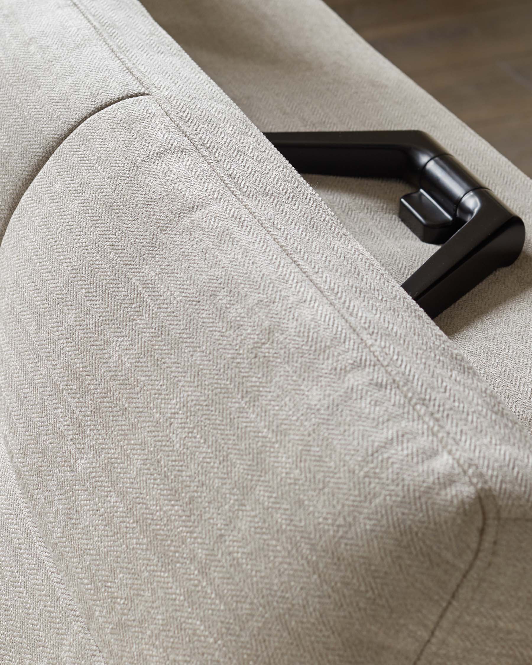 Colton ivory chenille 2 seater sofa - Image 10