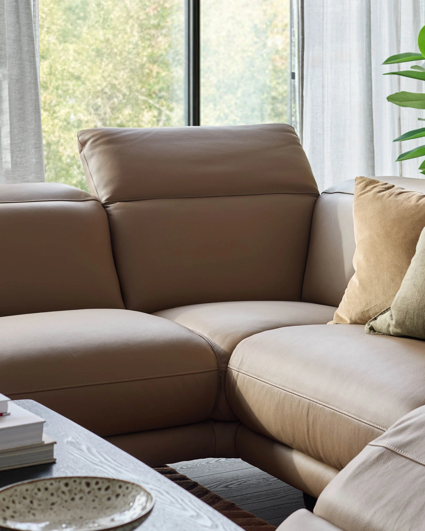 Connor natural leather recliner left hand corner chaise sofa - Image 5