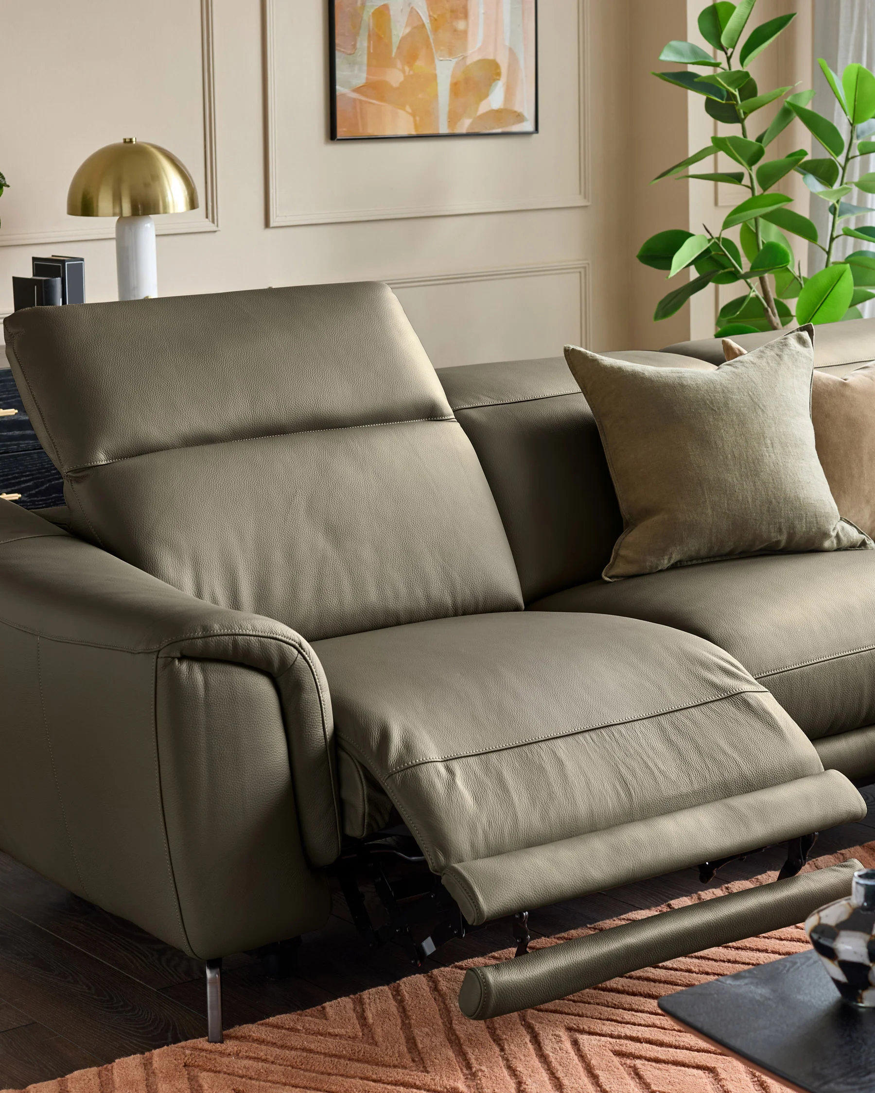 Connor olive green leather recliner right hand corner chaise sofa - Image 4