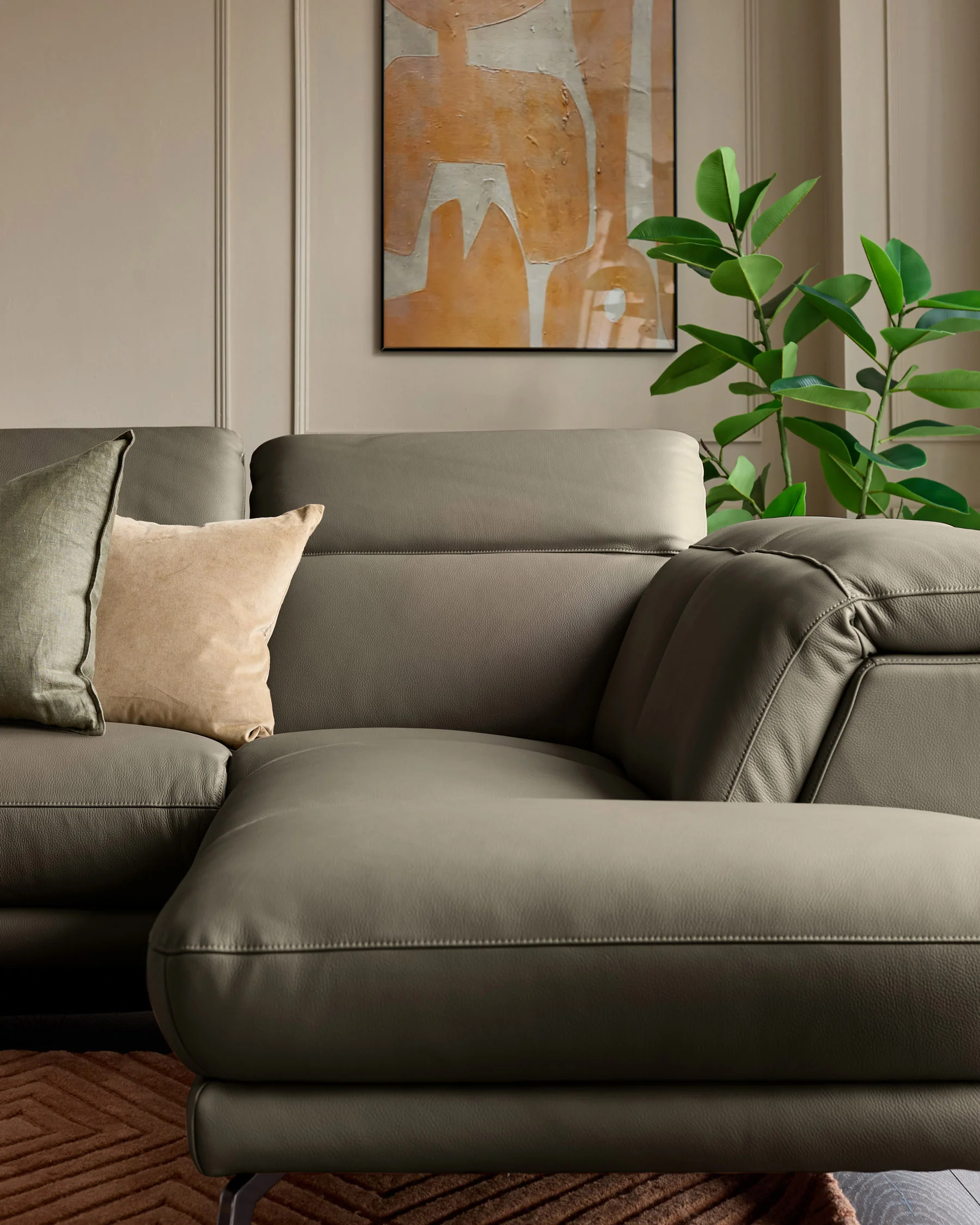 Connor olive green leather recliner right hand corner chaise sofa - Image 9