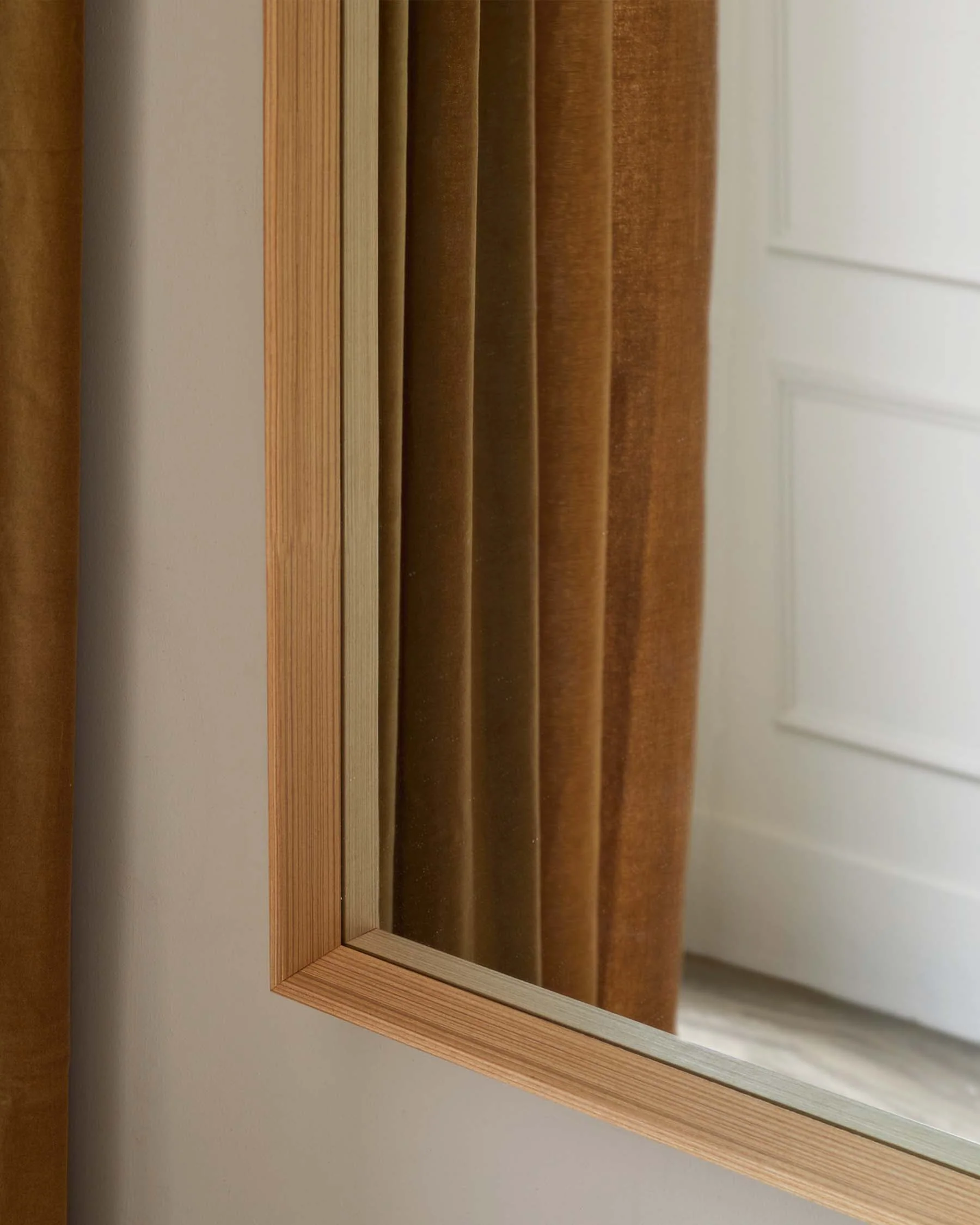 Corban Large Wall Mirror Oak - Image 3