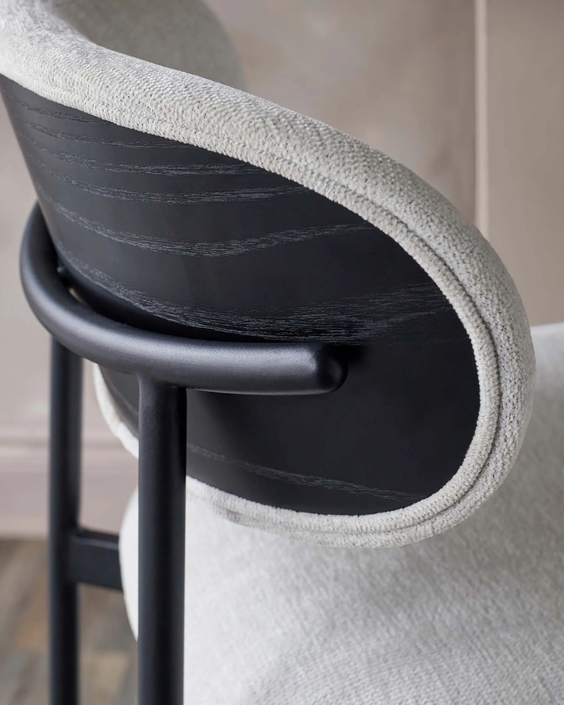 Cree cream fabric barstool - Image 4