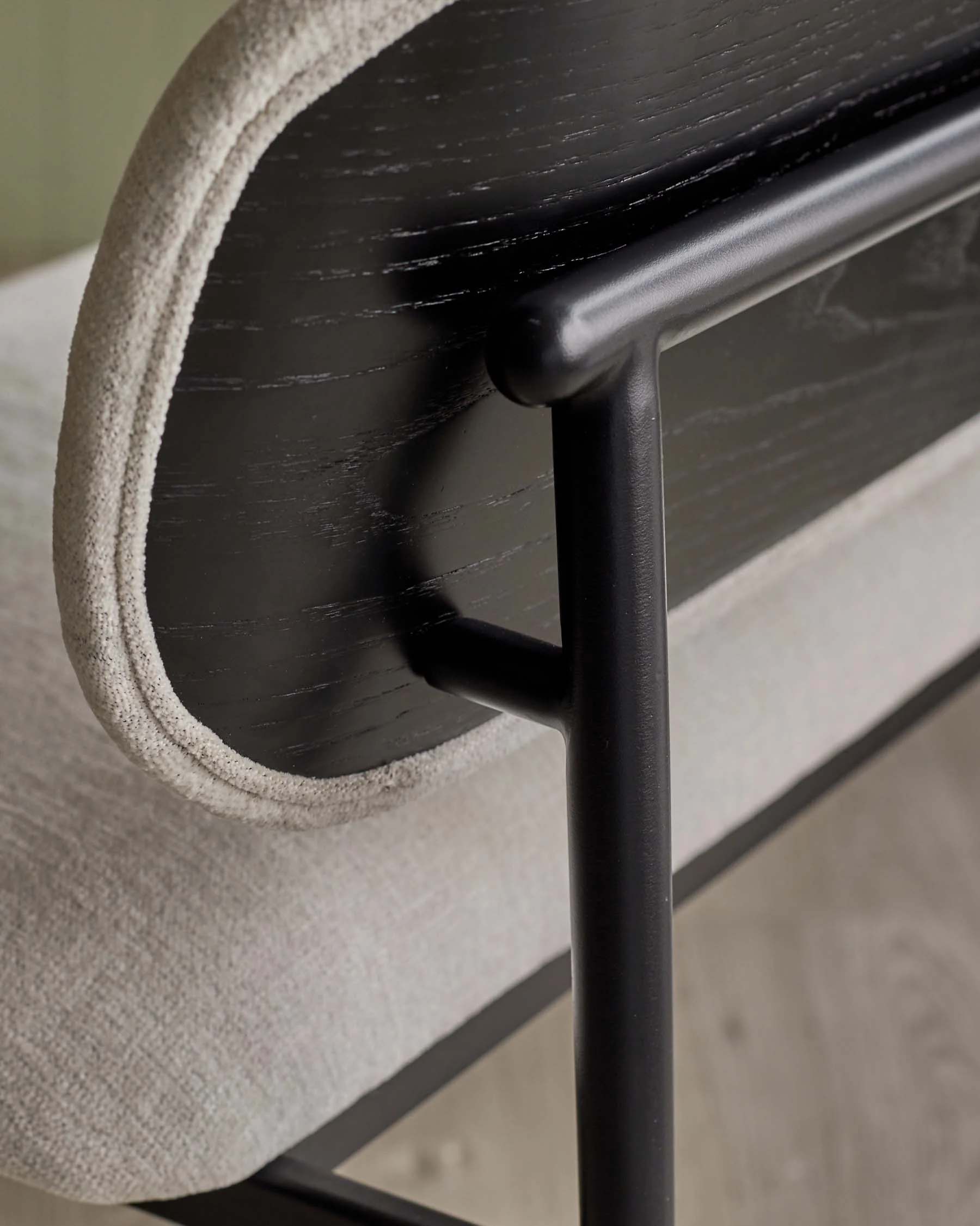 Cree cream chenille 3 seater dining bench - Image 4