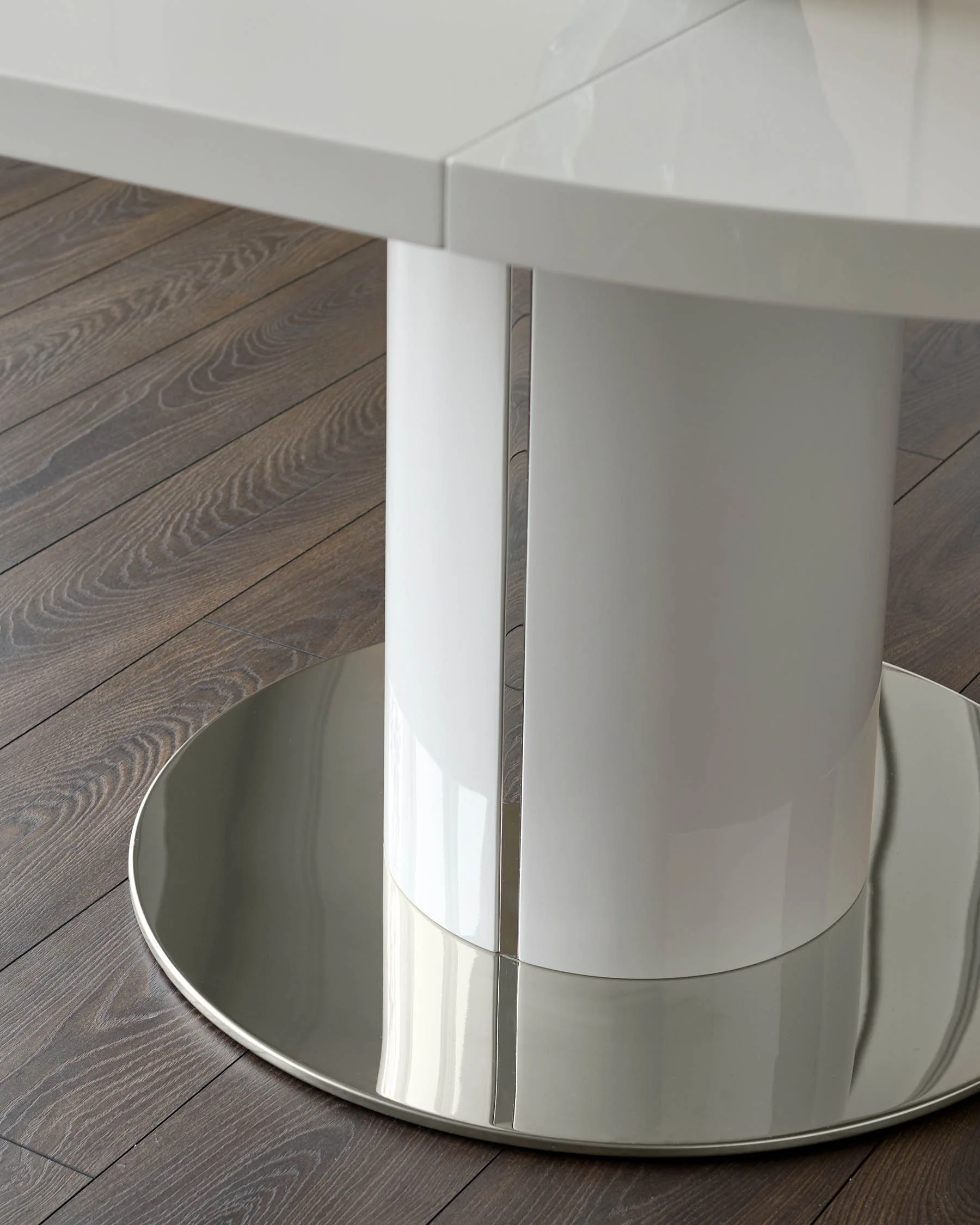 Curva White Gloss Round Extending 4 To 6 Seater Dining Table - Image 8