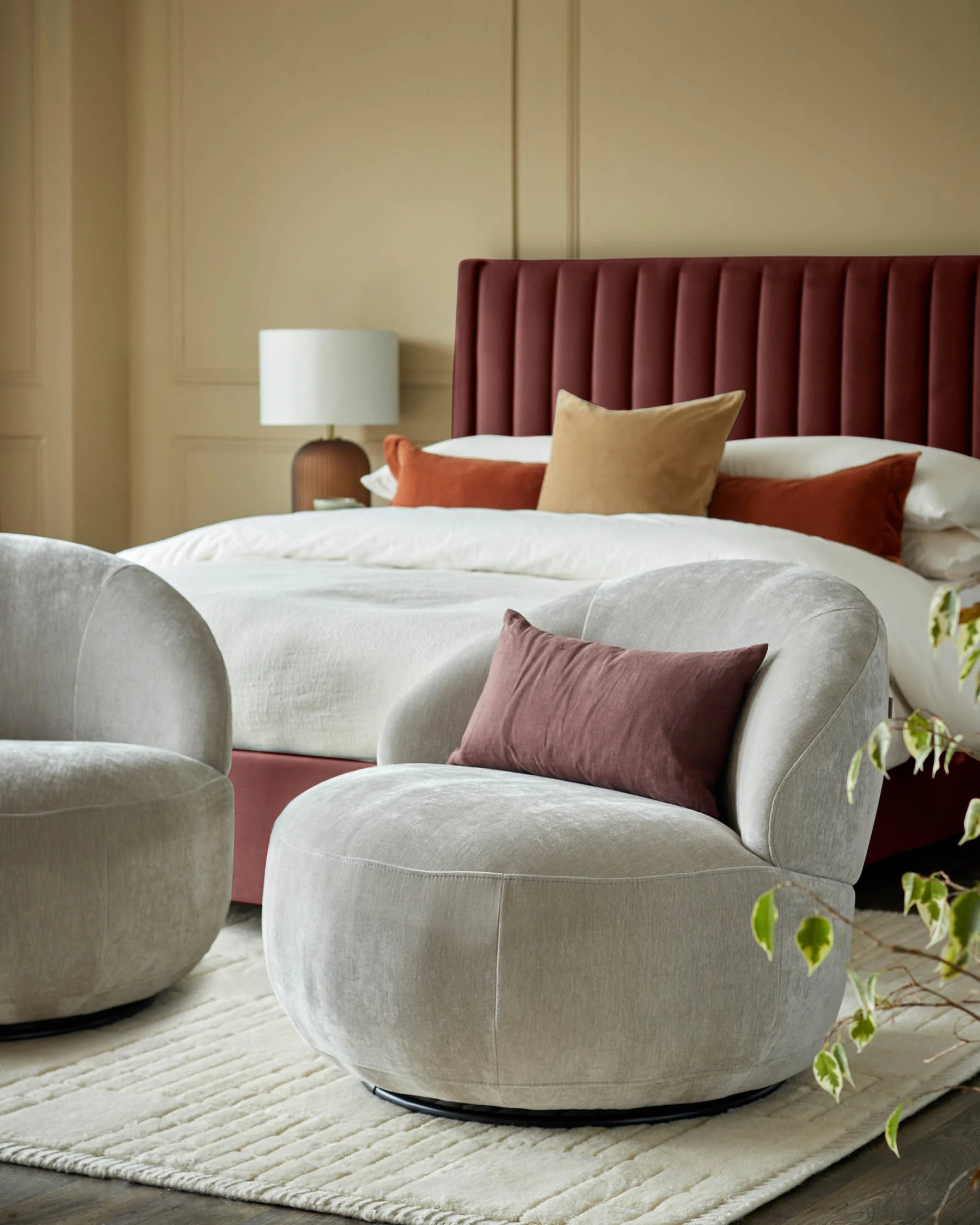 Daphne Light Grey Fabric Swivel Accent Chair - Image 3