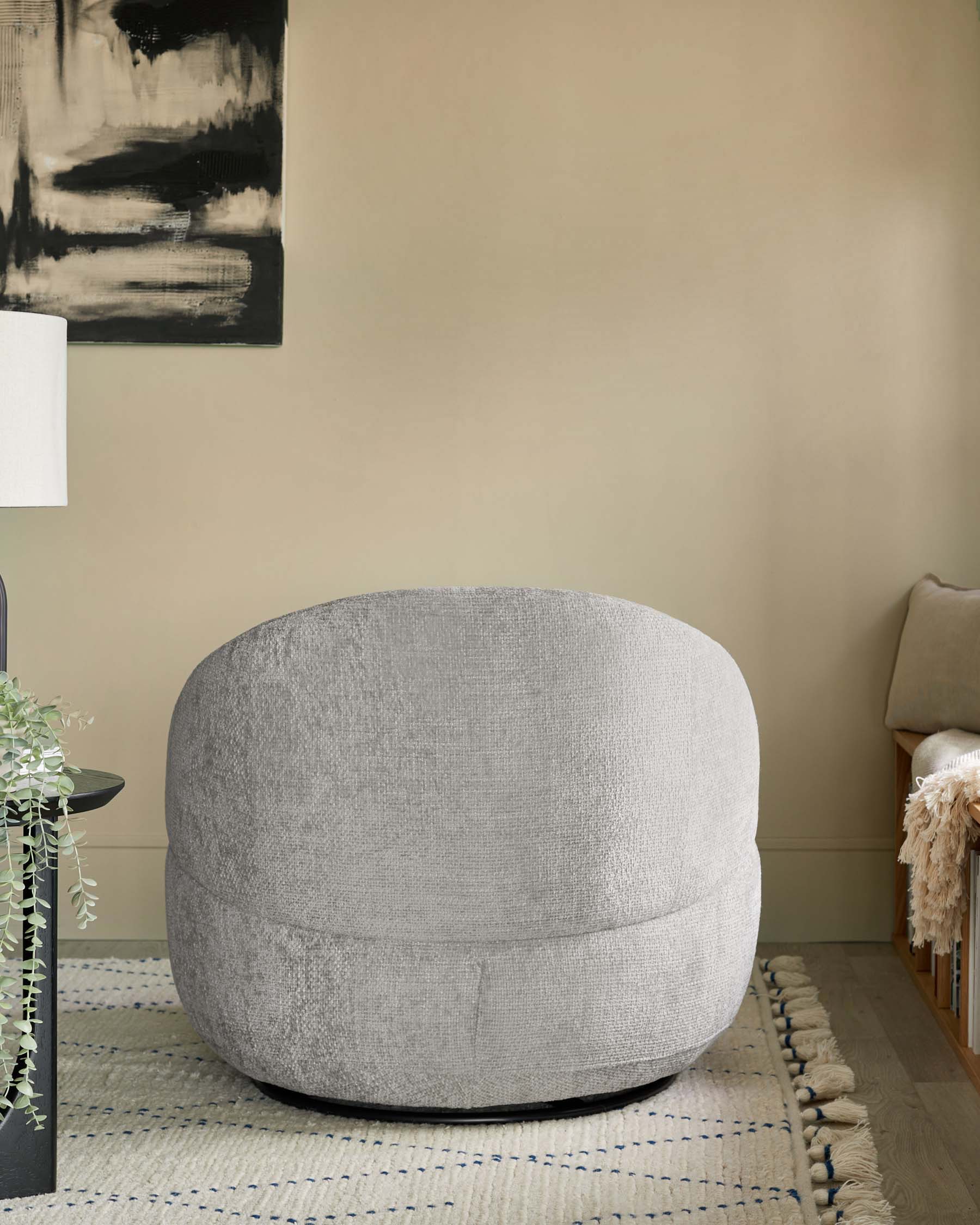 Daphne light grey weave swivel accent chair - Image 4