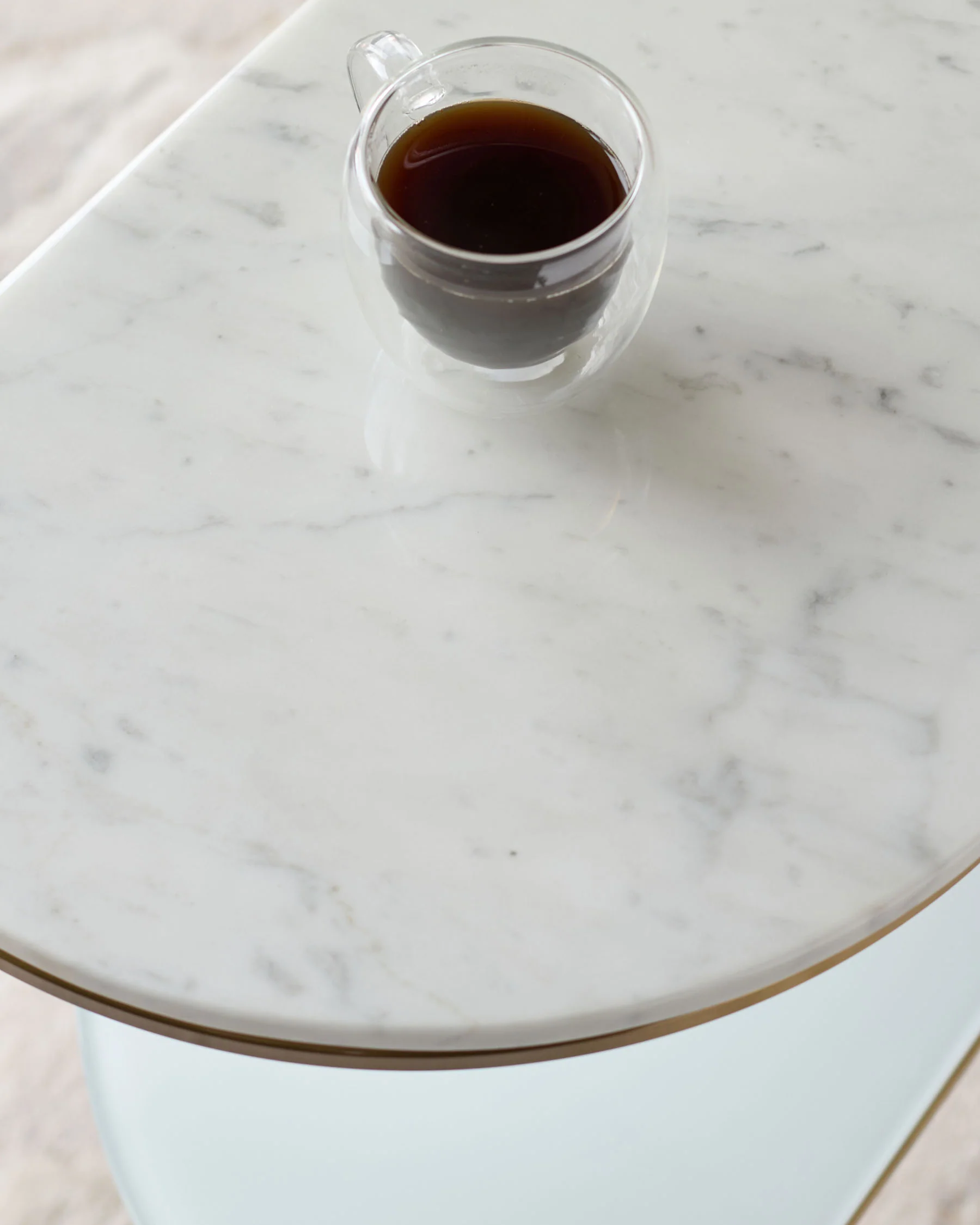 Demi white marble side table - Image 3