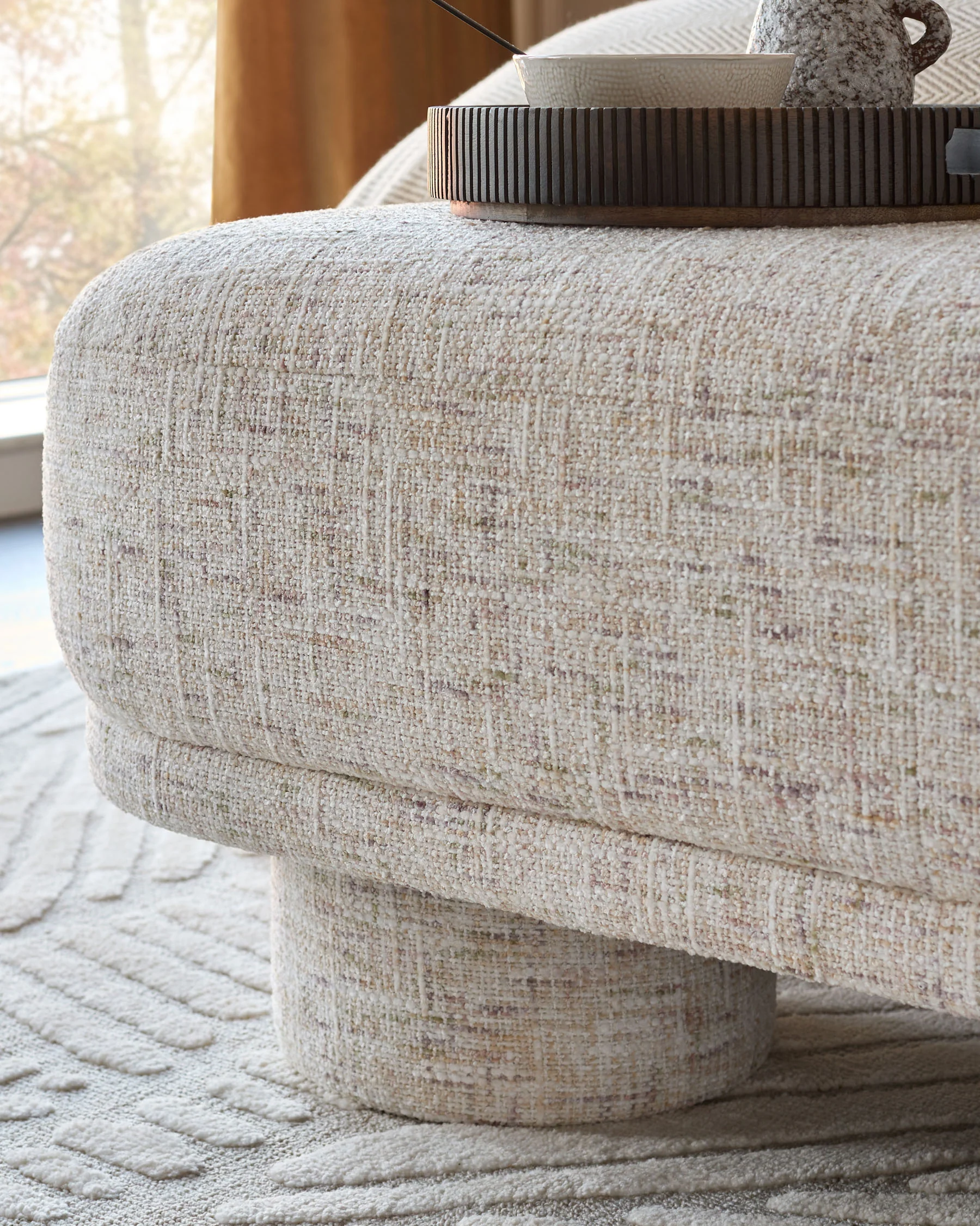 Deven natural fabric bench - Image 6