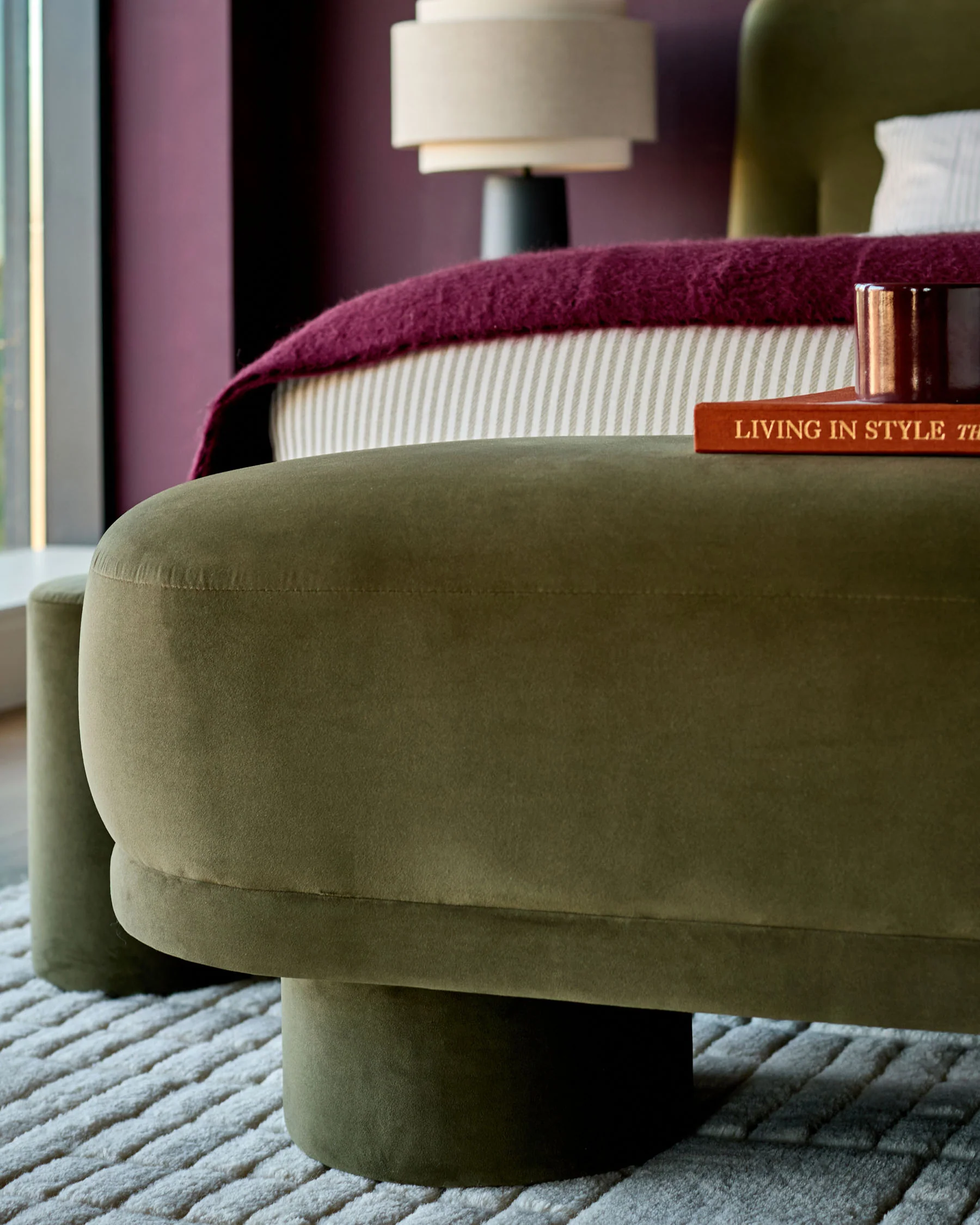 Deven olive green velvet bench - Image 5