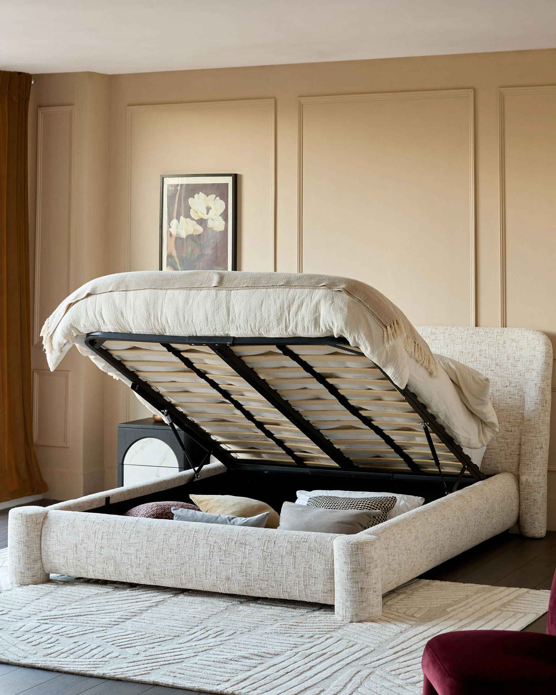 Deven natural fabric king size ottoman storage bed - Image 3