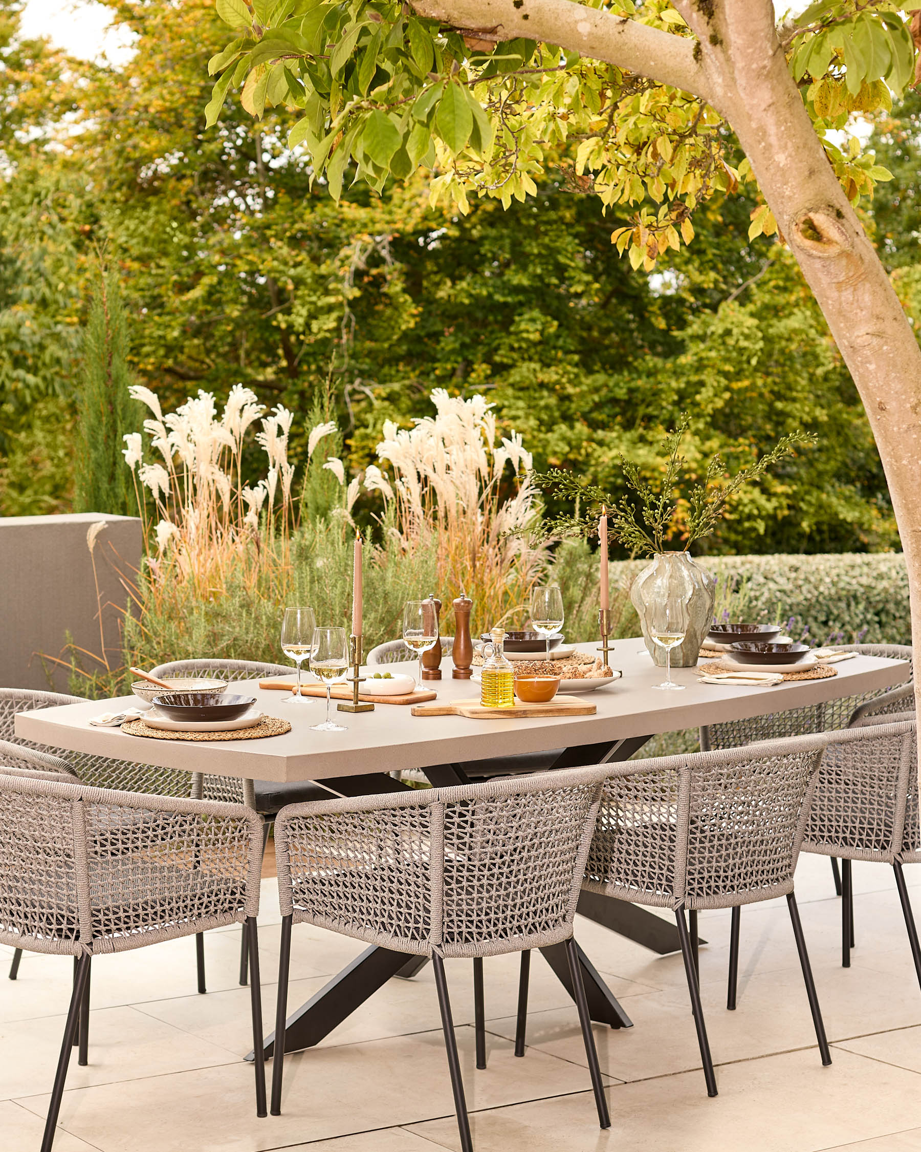 Donato dark grey garden 10 seater dining table - Image 7