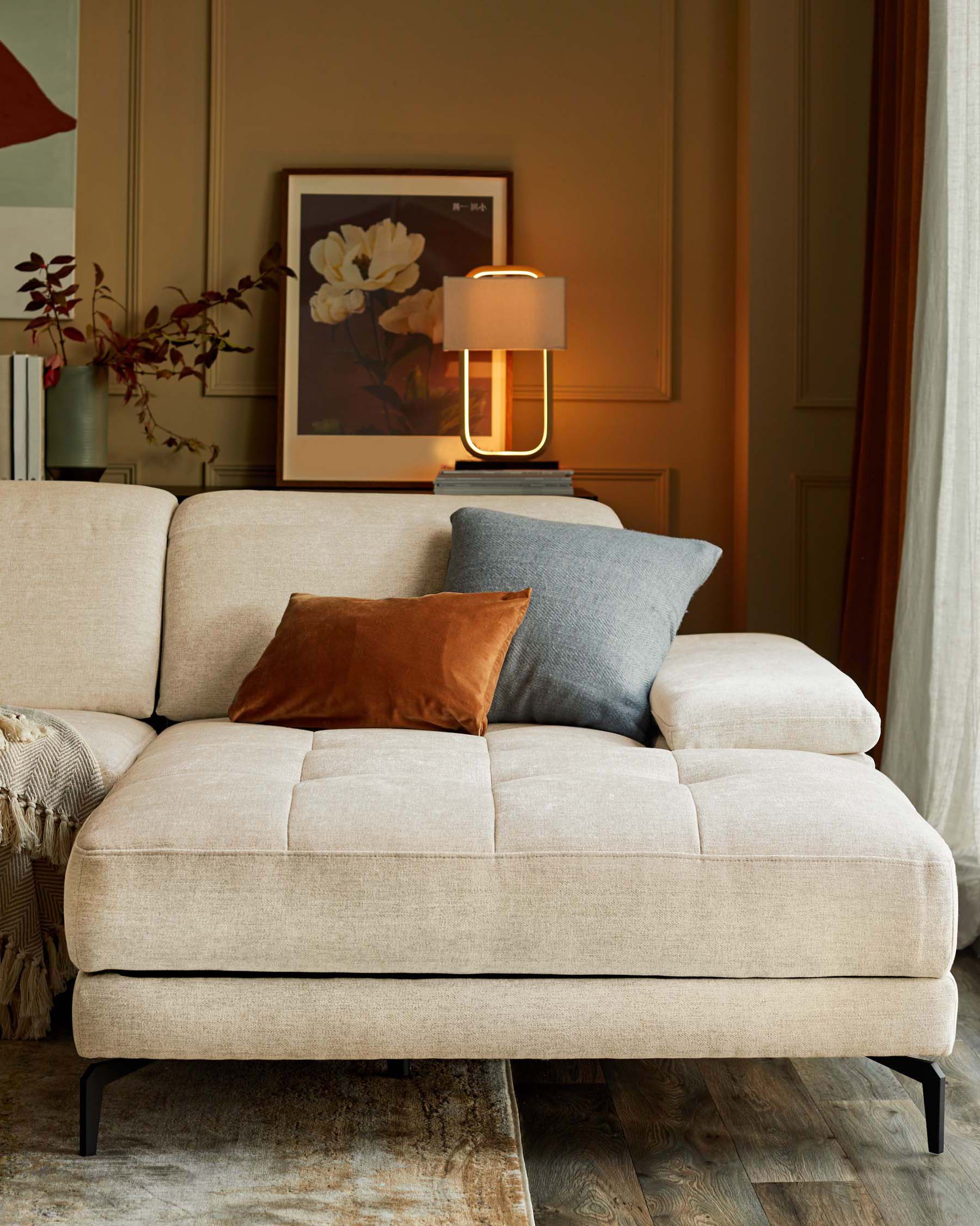 Donella ivory chenille right hand corner chaise sofa - Image 4