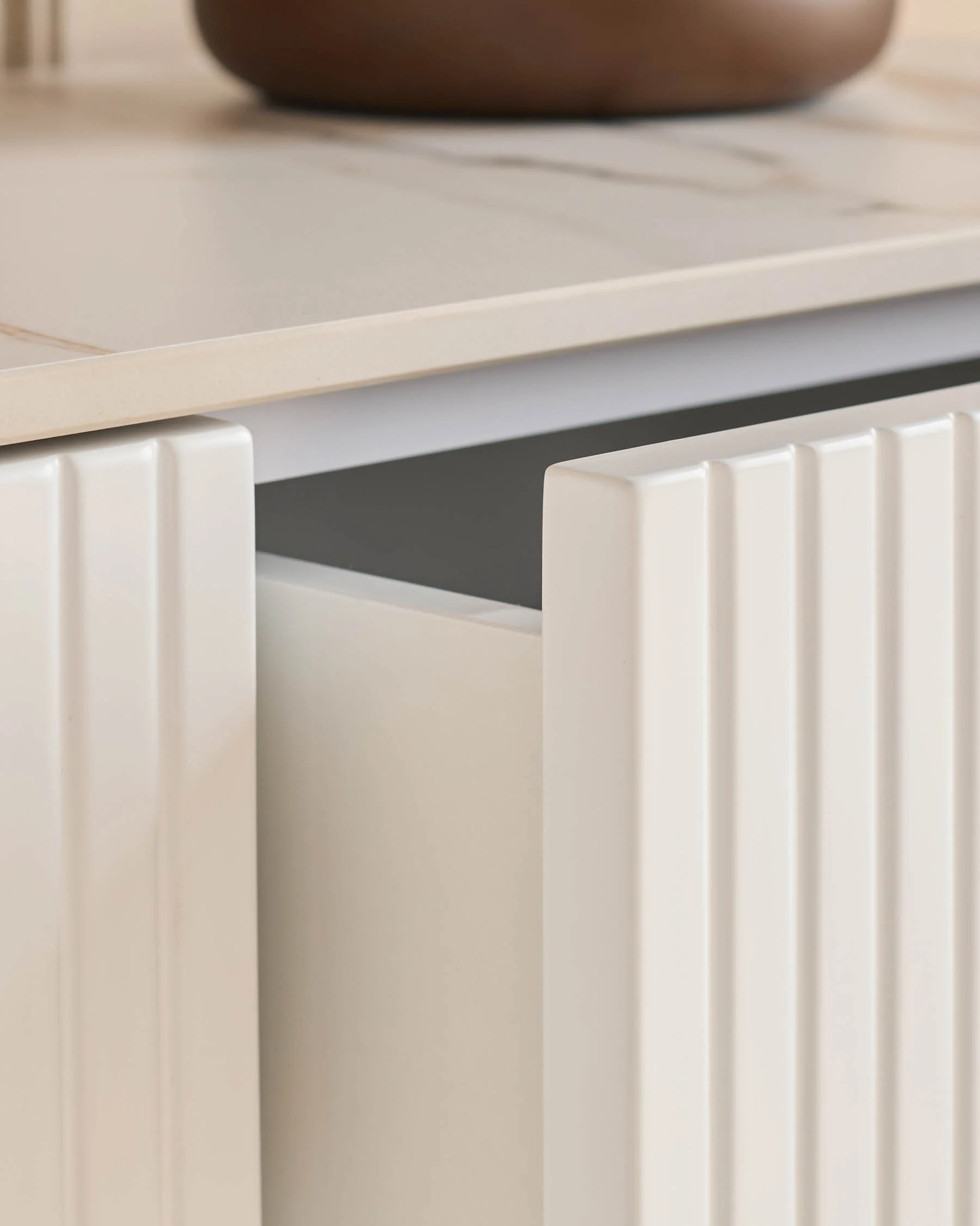 Edie natural ceramic large sideboard - Image 6