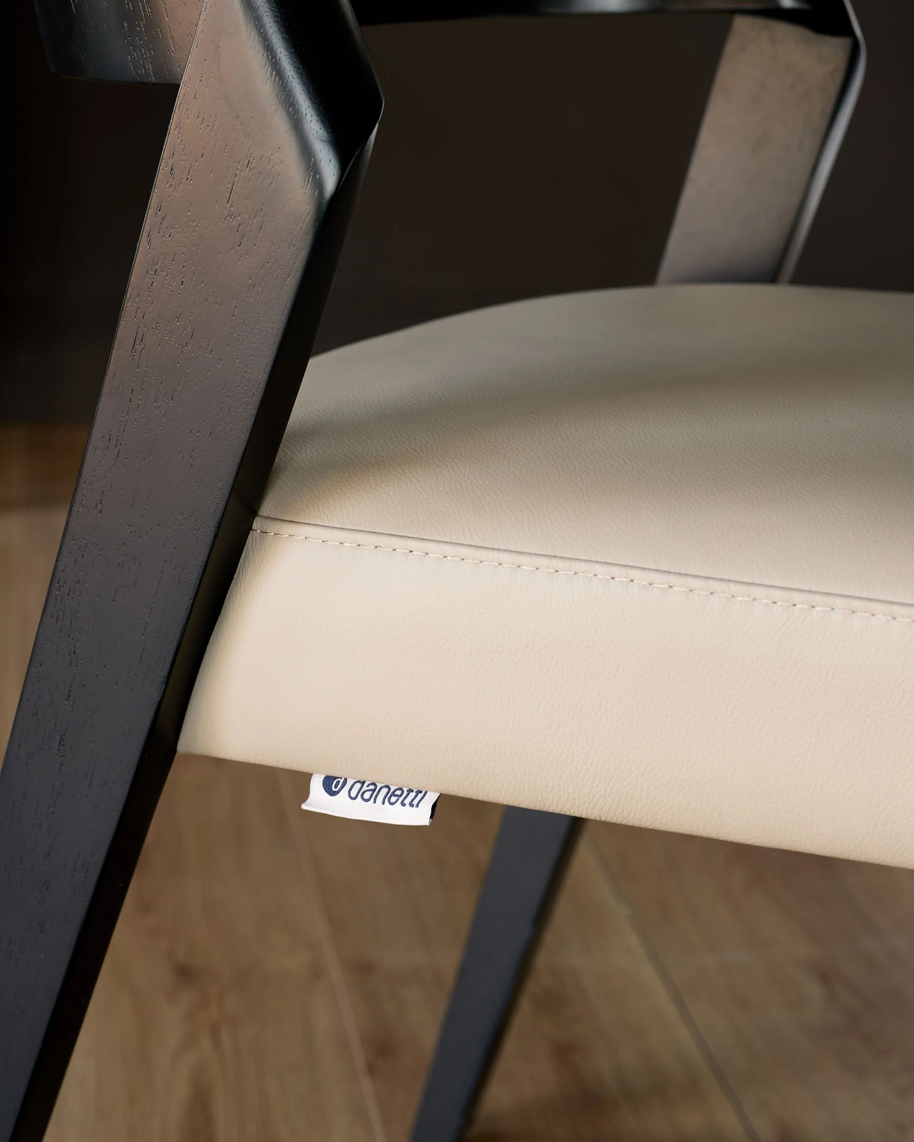 Enzo natural leather dining chair - Image 7