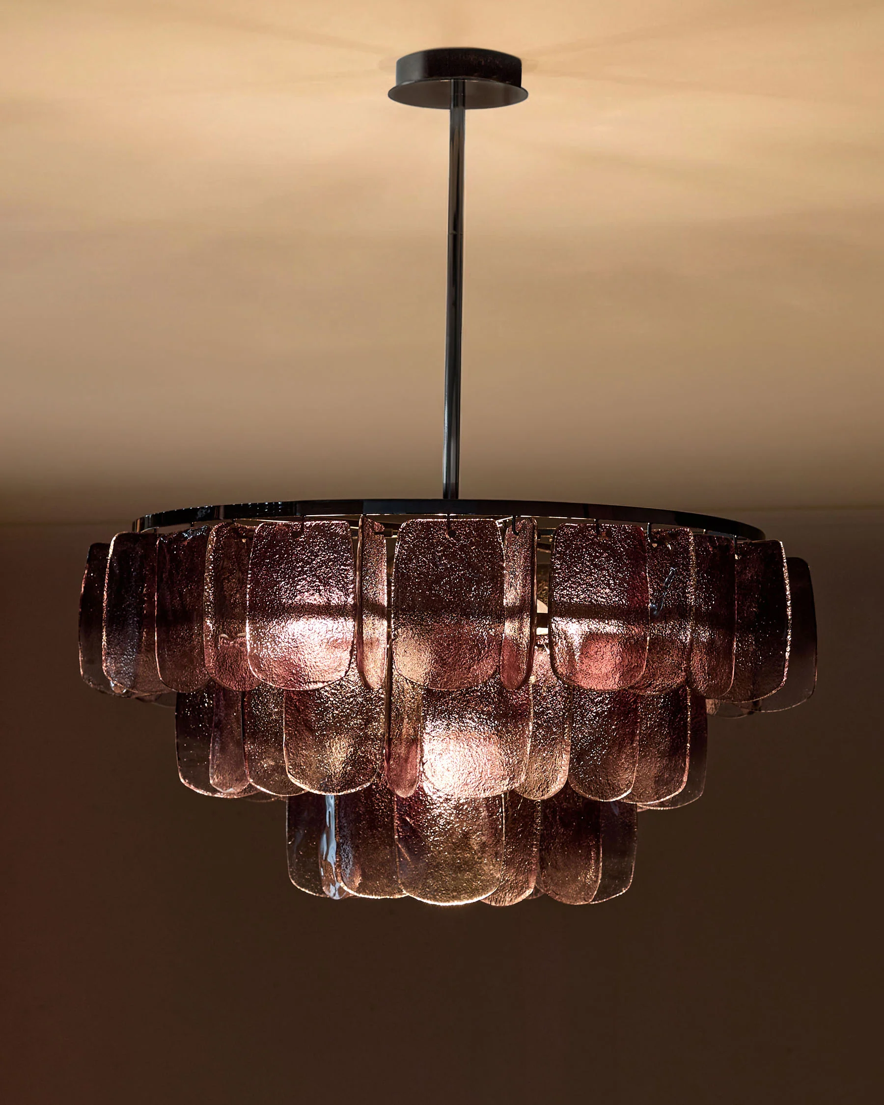 Estelle ombre smoked glass black steel chandelier light - Image 2