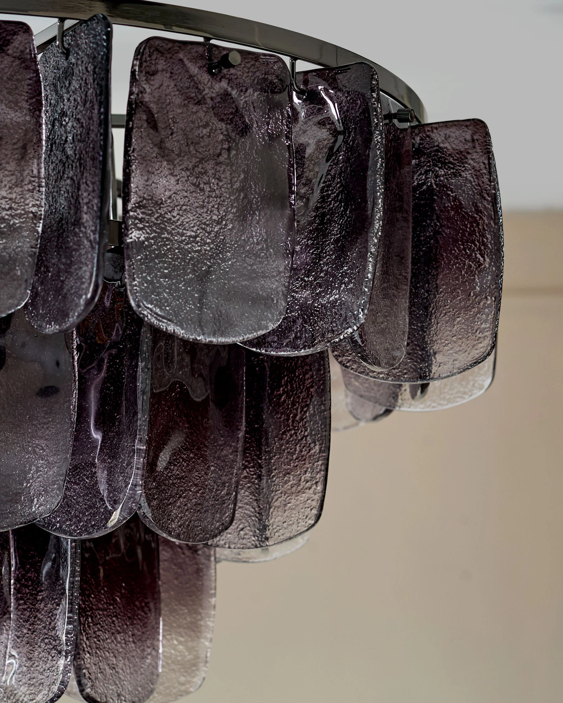 Estelle ombre smoked glass black steel chandelier light - Image 8