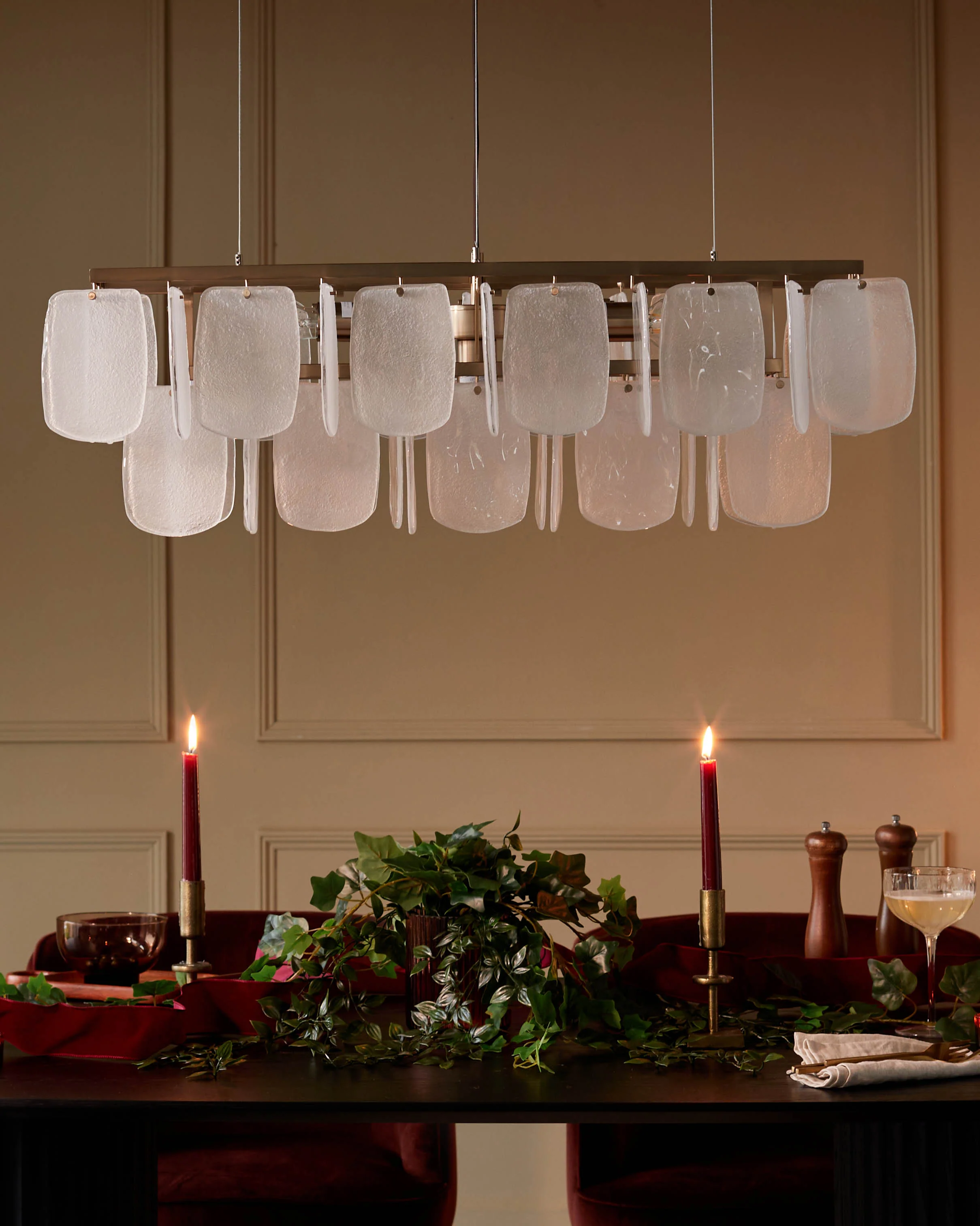 Estelle white glass adjustable pendant light - Image 12