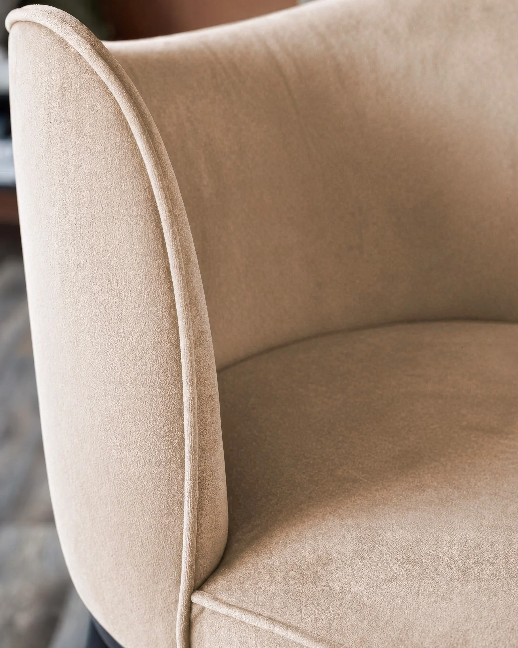 Evelyn champagne velvet bar stool - Image 5