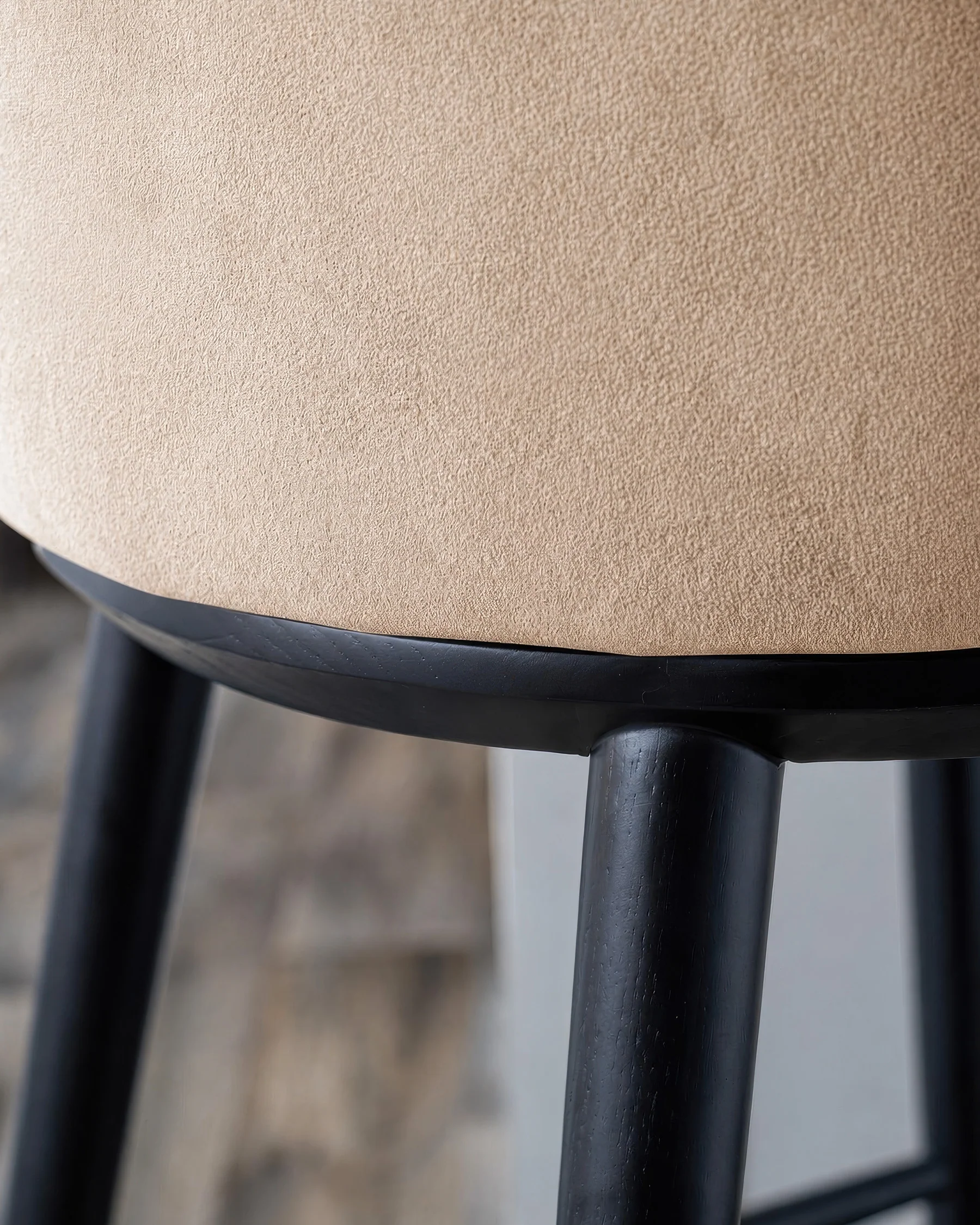 Evelyn champagne velvet bar stool - Image 8