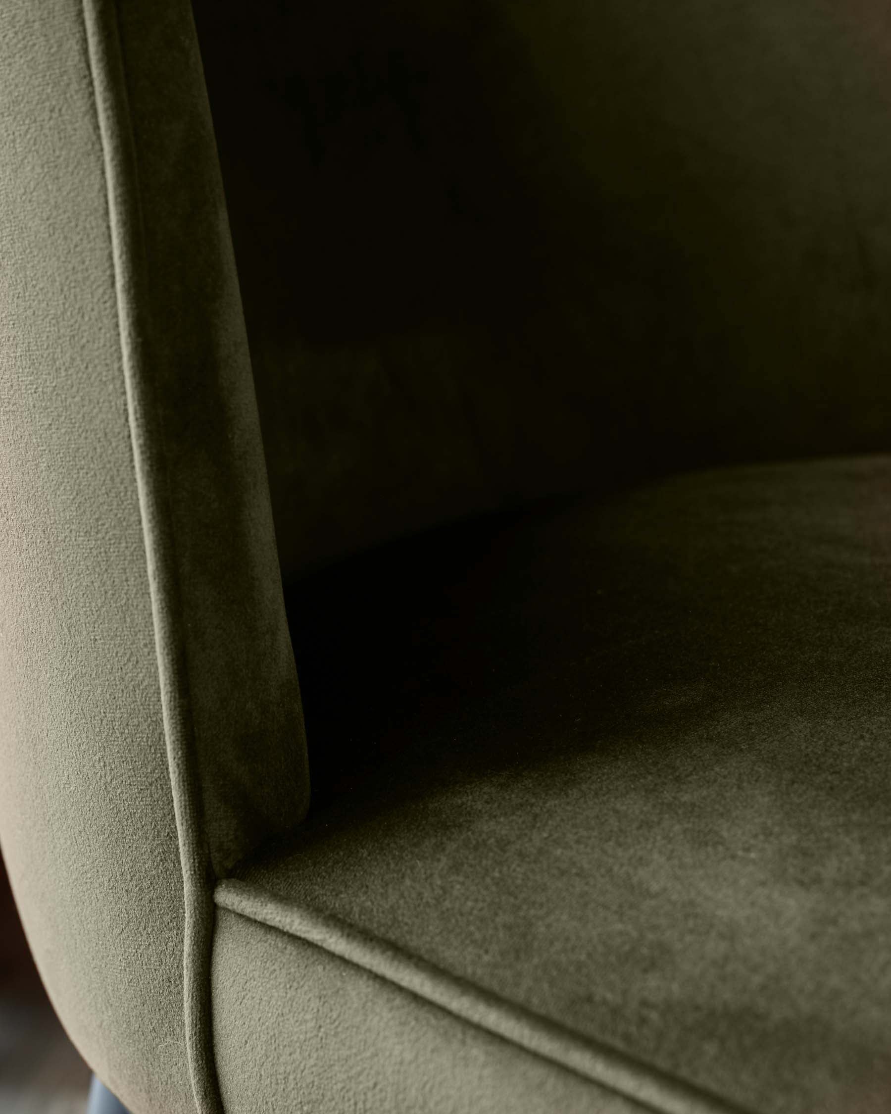 Evelyn olive green velvet dining chair - Image 6