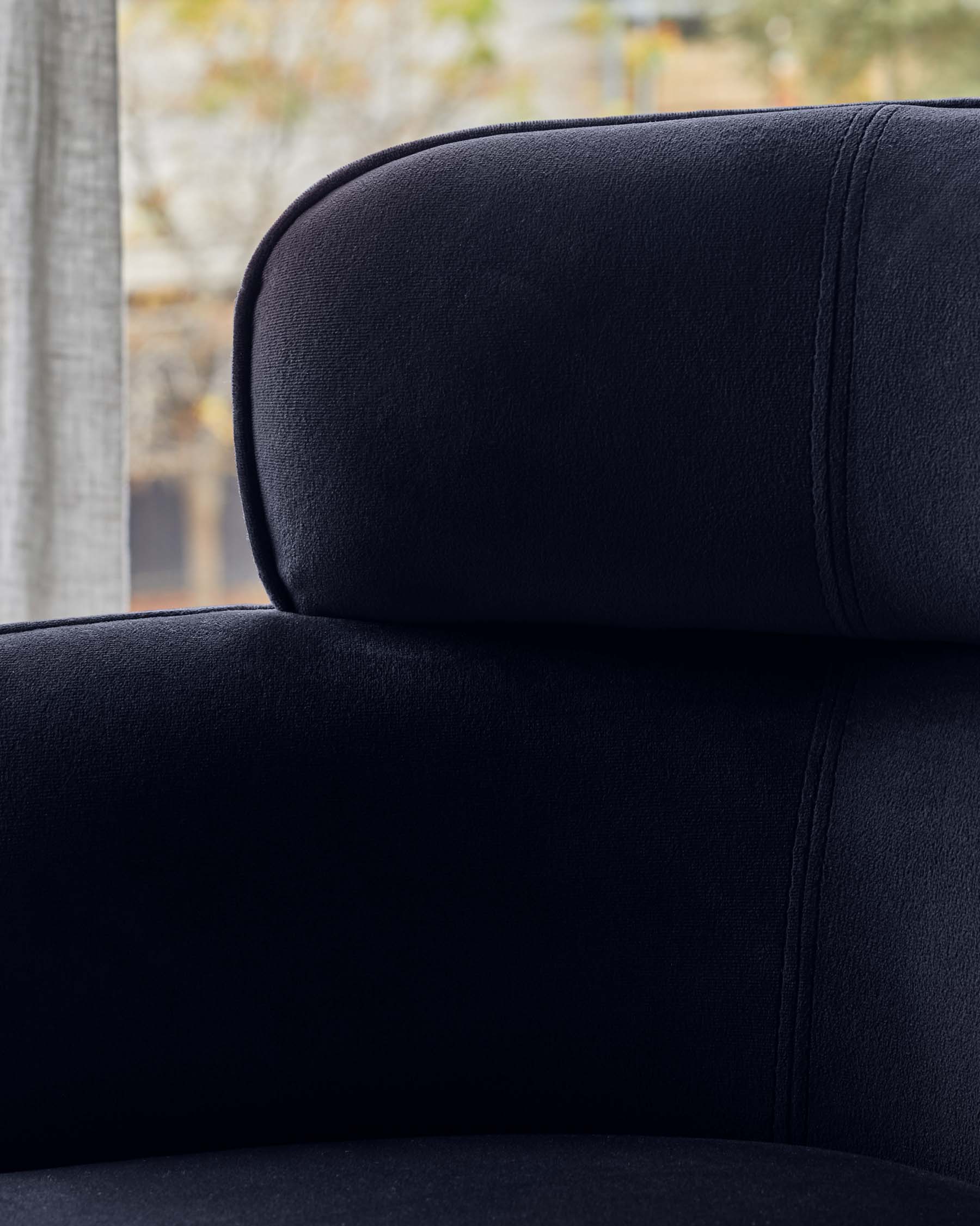 Felix dark navy velvet dining chair - Image 7