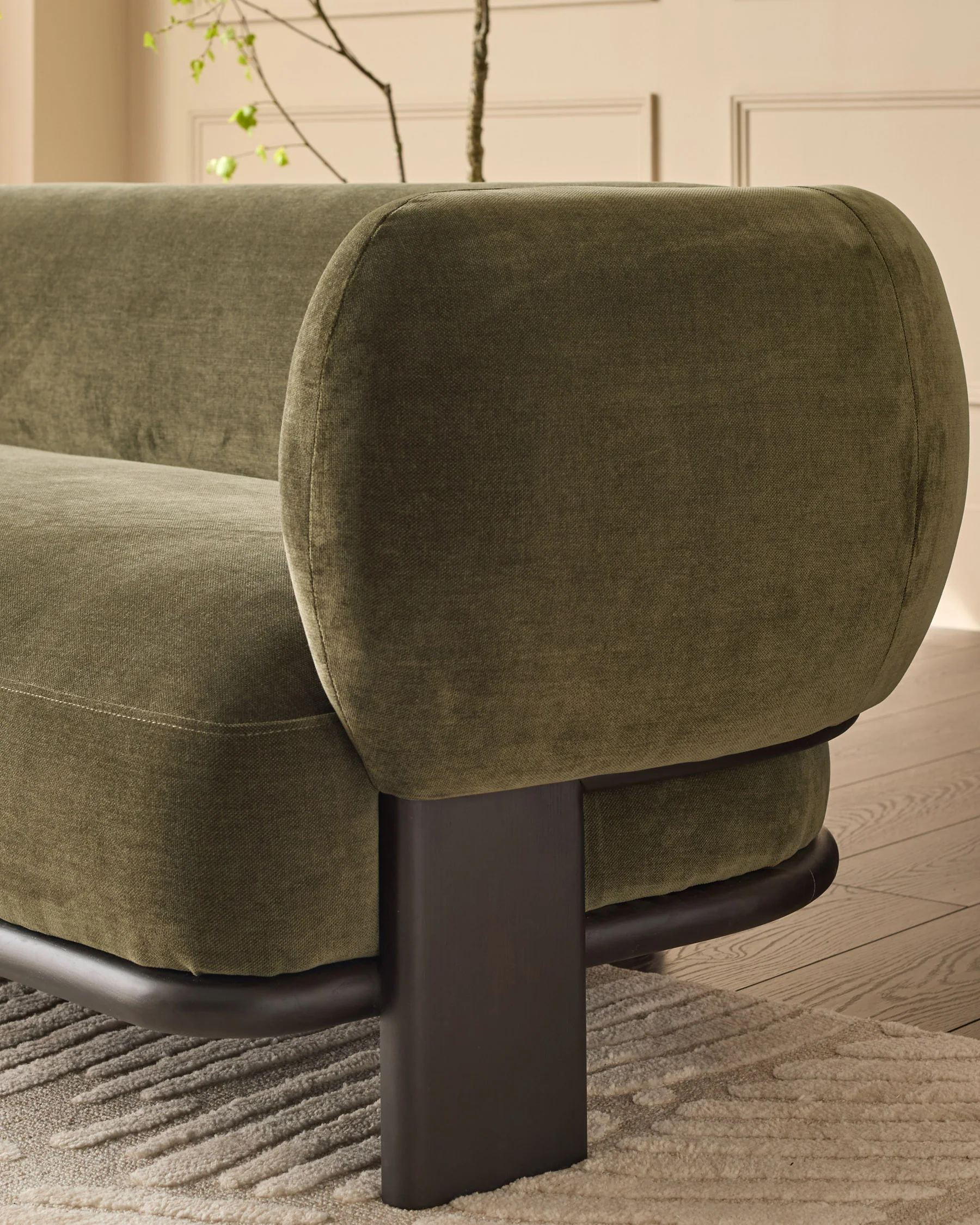 Florence olive green chenille with dark wood 3 seater sofa - Image 6