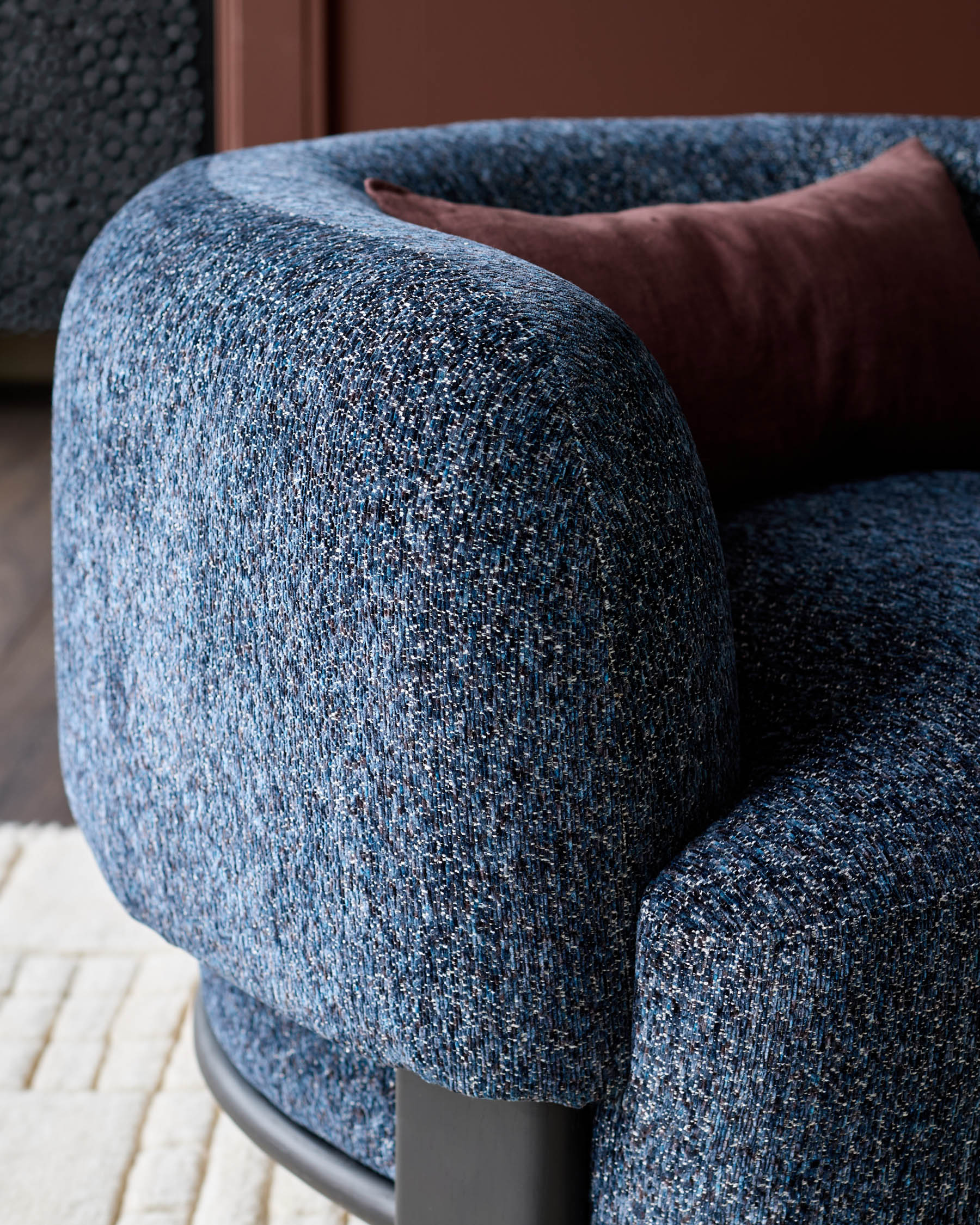 Florence navy mosaic chenille armchair - Image 5