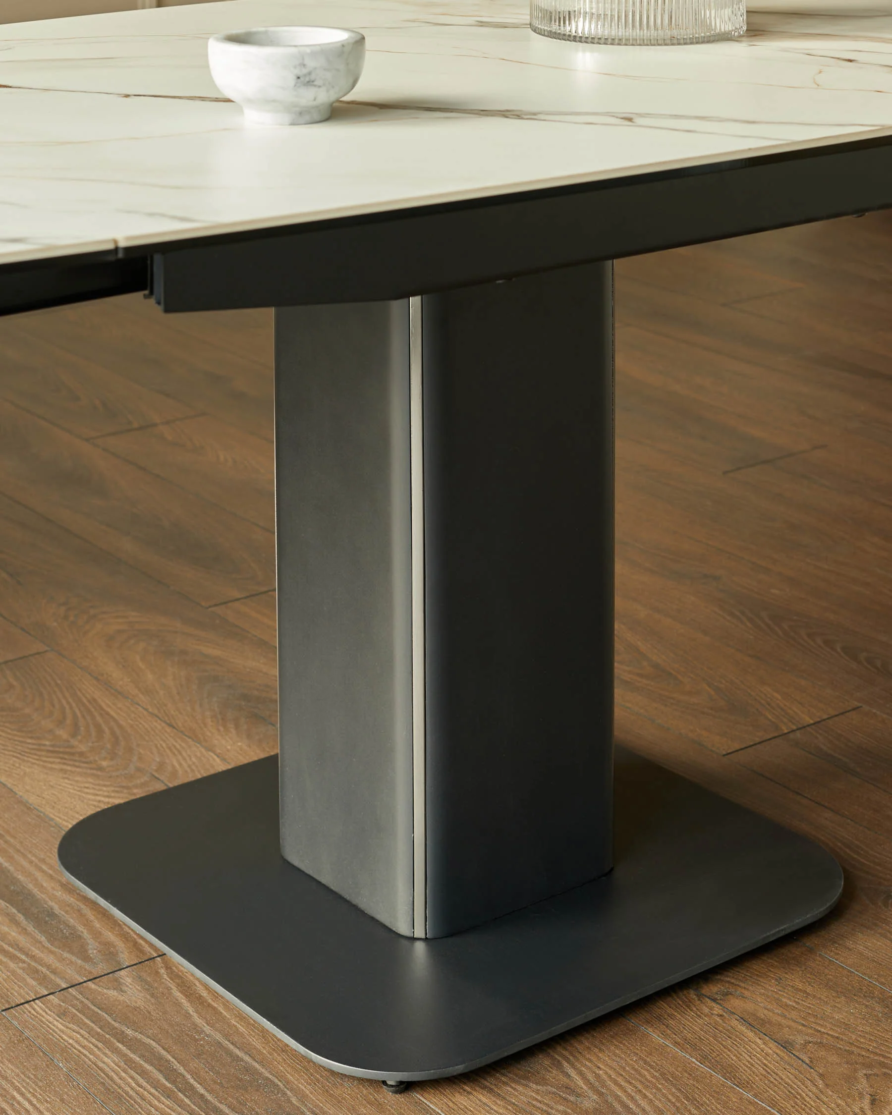 Fraser natural ceramic extending 4-6 seater dining table - Image 11