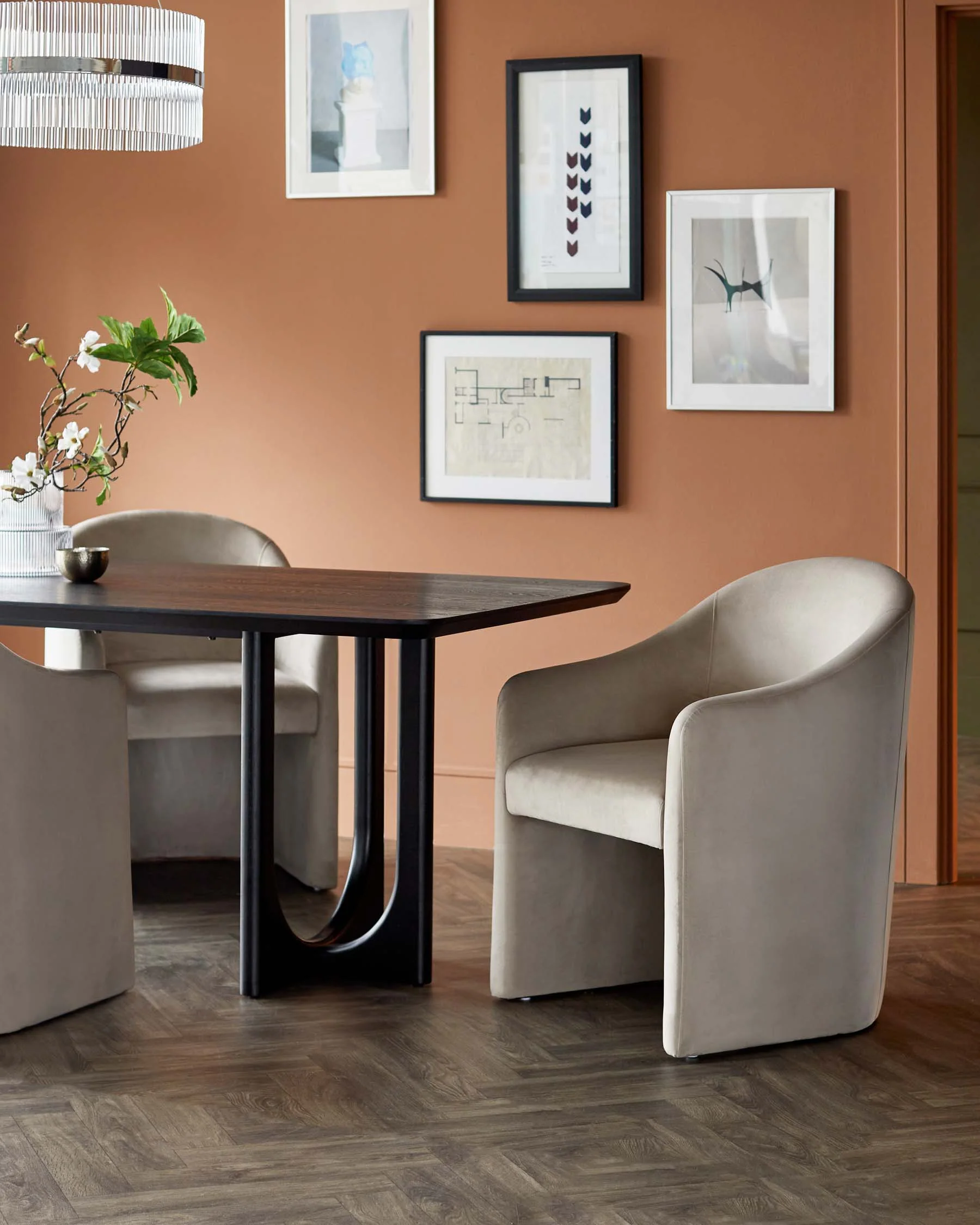 Freya champagne velvet dining chair - Image 2