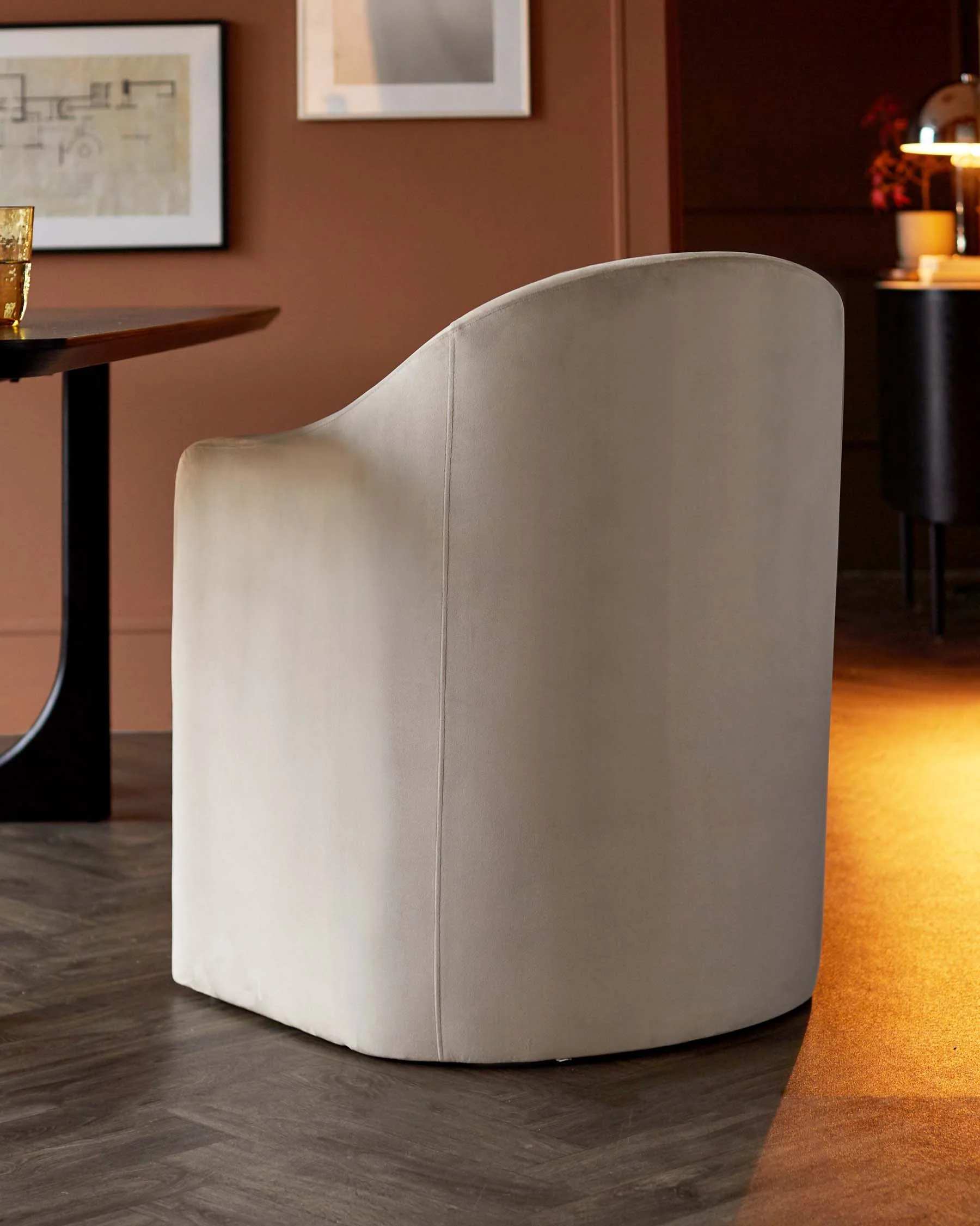 Freya champagne velvet dining chair - Image 4